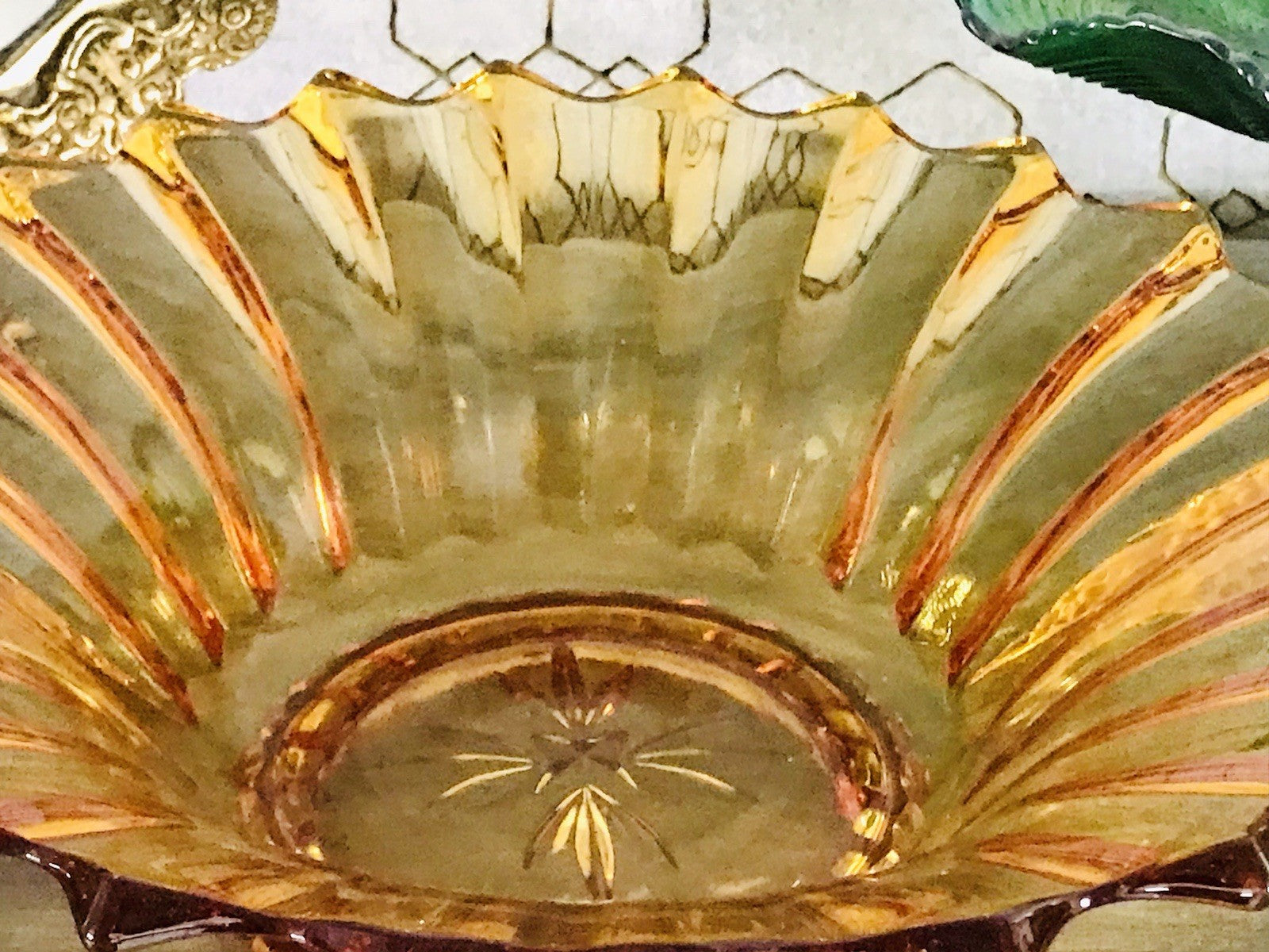 Antik Art Déco gelb Pressglas Schale Glas Brockwitz Prismen Fruchtschale 1941