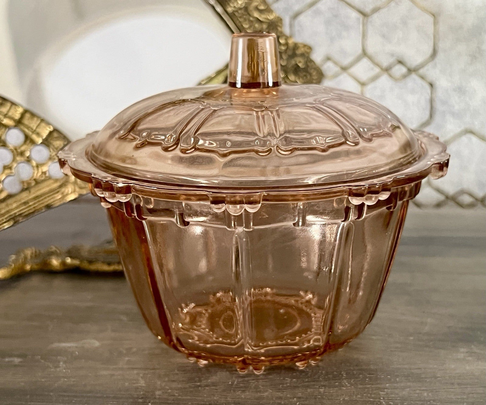 Art Déco Stil Dose Deckeldose Rosalin Rosa Pressglas