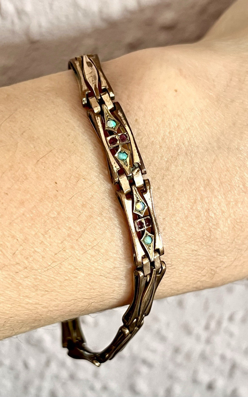 Antik Jugendstil -1900 Glieder- Armband opalisierende Steine vergoldet