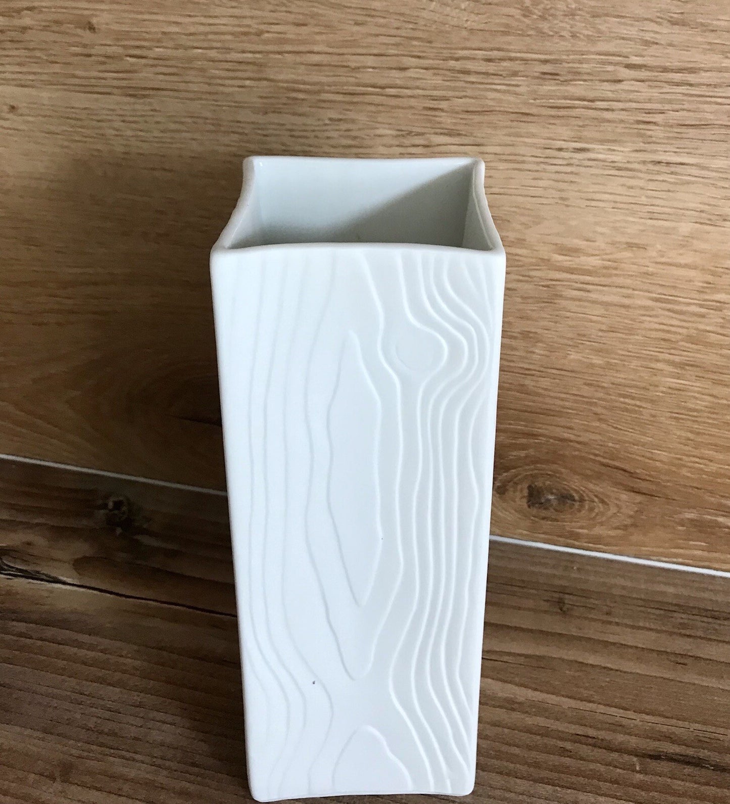 Vintage 60er Bisquit Porzellan Vase OpArt Seltmann Bavaria Holstruktur weiß
