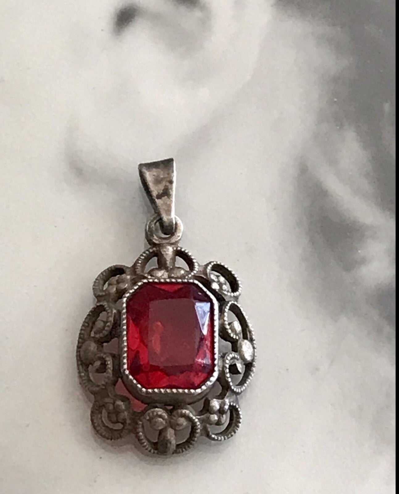 Antik Jugendstil Art Déco Edel Anhänger 835 Silber SUPER Design roter Stein