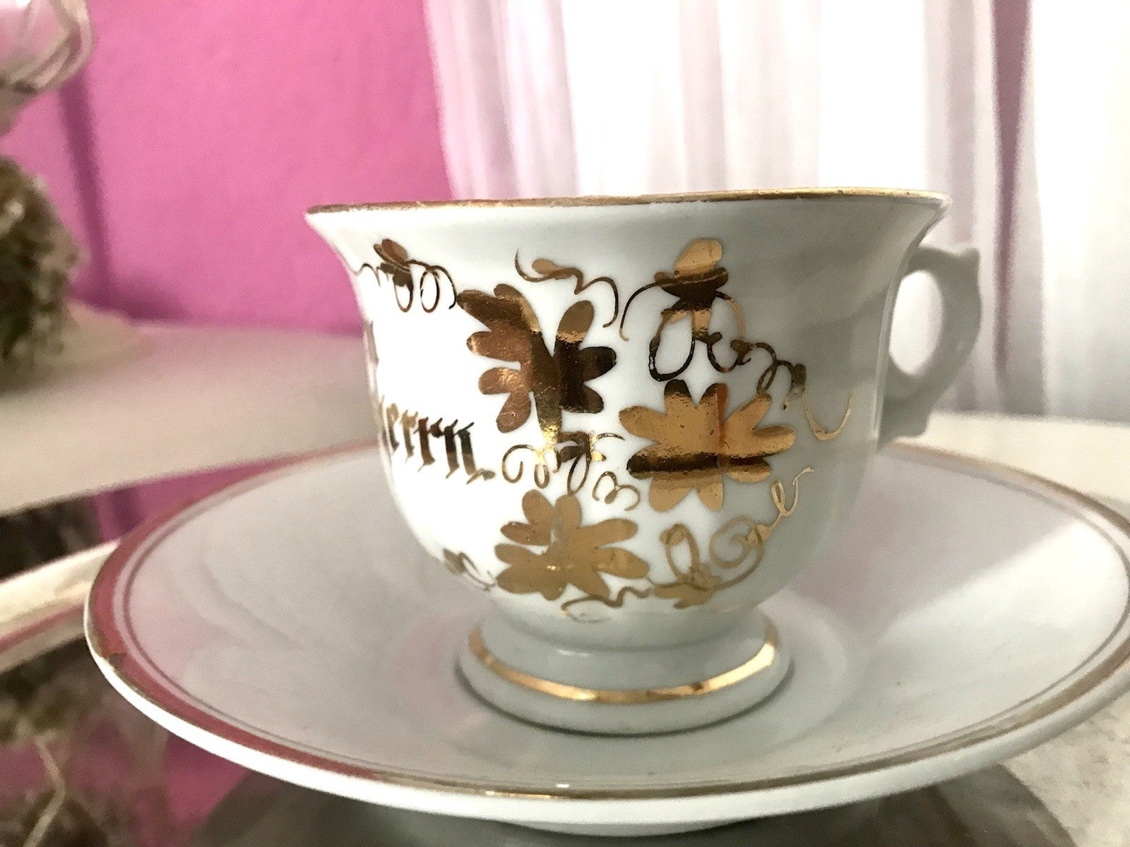 Antik Porzellan Andenken Becher Gedeck Sammeltasse Tasse „Dem Hausherrn“