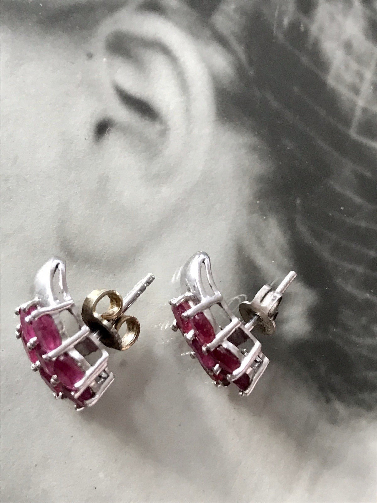Vintage Ohrringe 925 Silber rubinrote Steine Rubine?