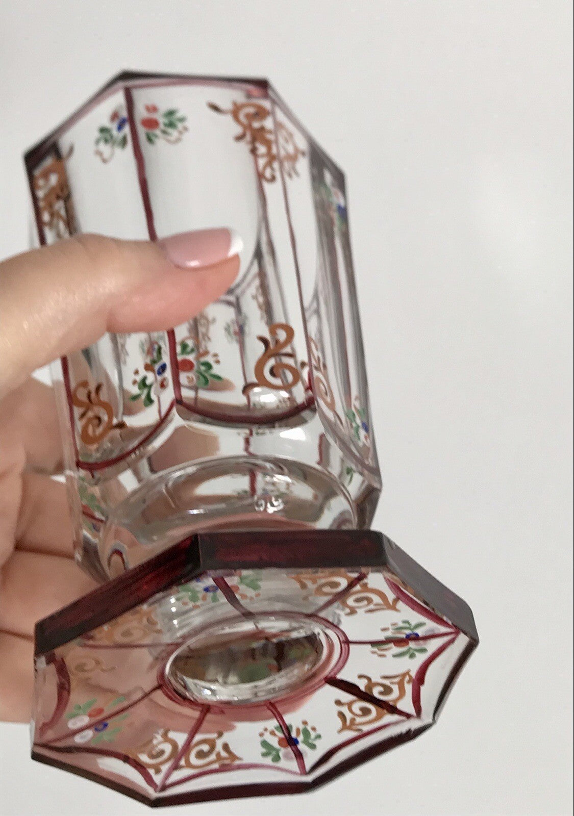 Antikisiert Replik Böhmisch Biedermeier Email-Malerei Glas Fußbecher bemalt