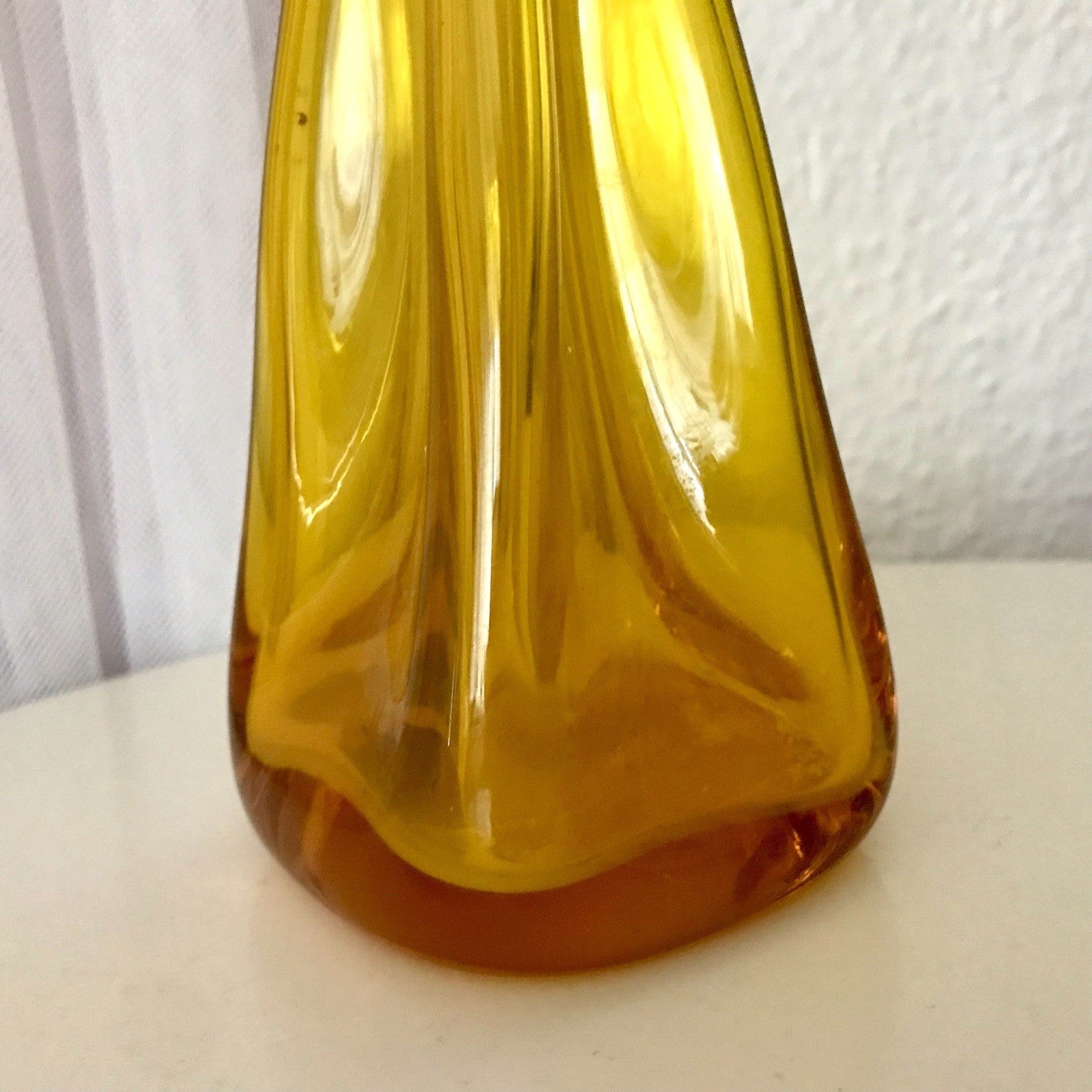 Vintage Edel Designer Solitär Vase Glasvase Kristallglas groß  gelb Kunstglas