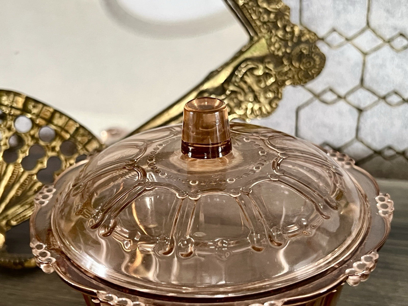 Art Déco Stil Dose Deckeldose Rosalin Rosa Pressglas