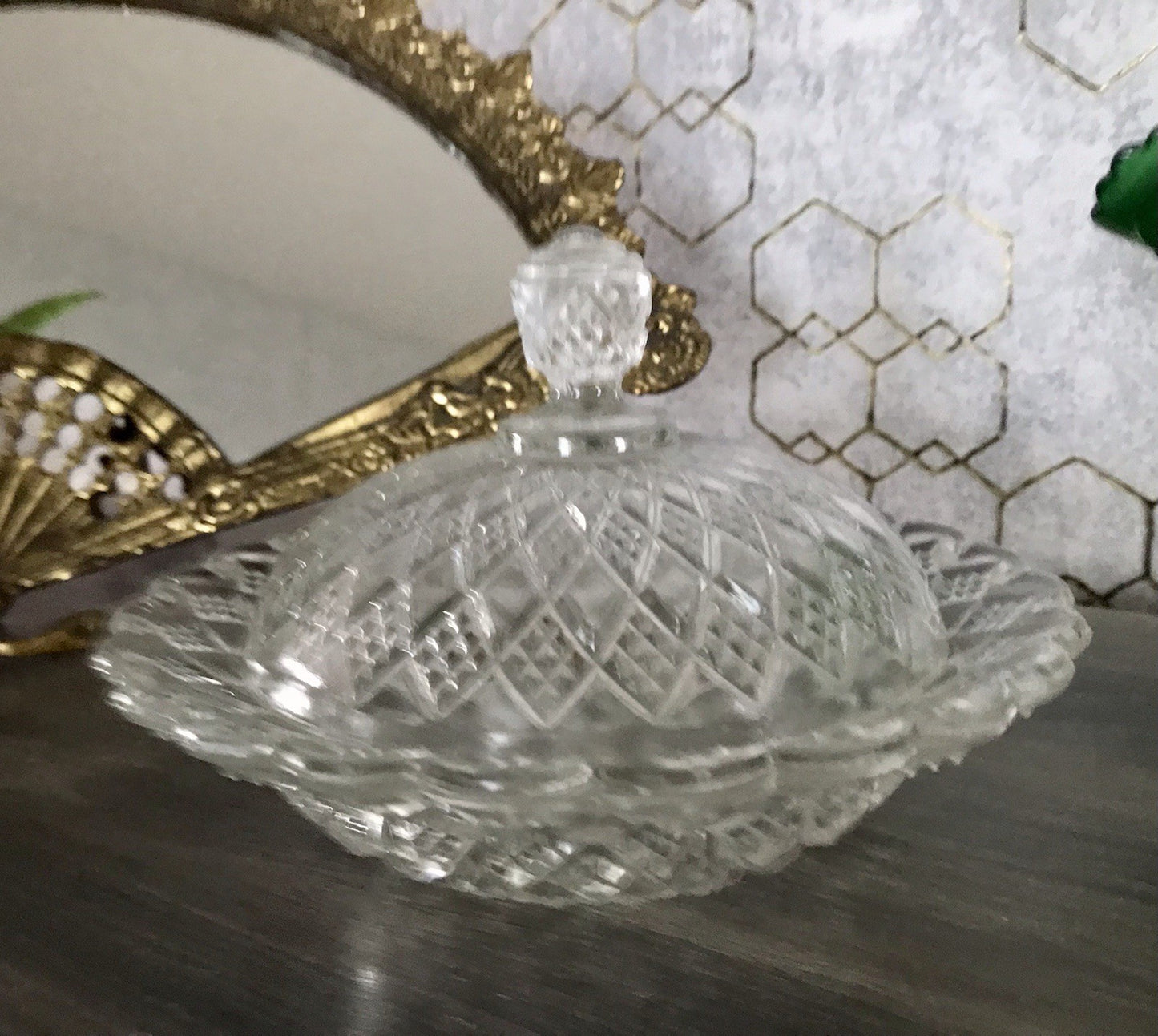 Antik Art Déco Glas Pressglas Butterdose Wunderschön!