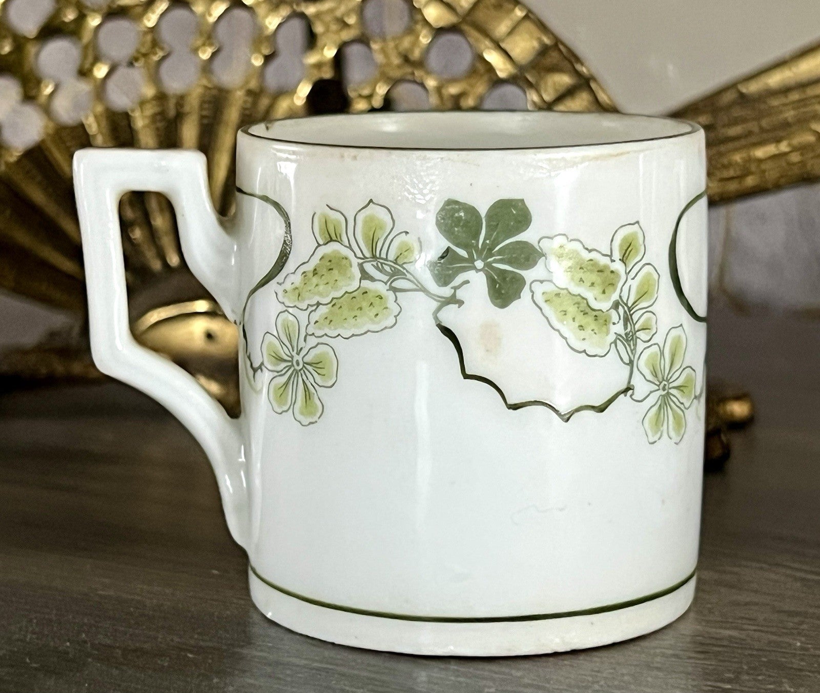 Antik Jugendstil Porzellan 1 (von 2)  Mokka Tasse Bloch Dr. Widera&Co fein