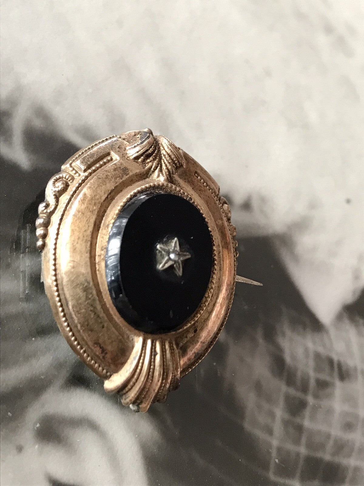 Antik Brosche Walzgold auf Silber gold Anhänger? Schaumgold Doublè Onyx