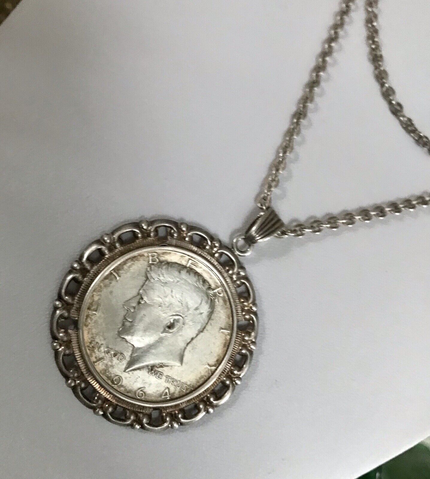 Vintage Halskette Kette Kennedy Münzanhänger Anhänger Kettenanhänger Silber 835