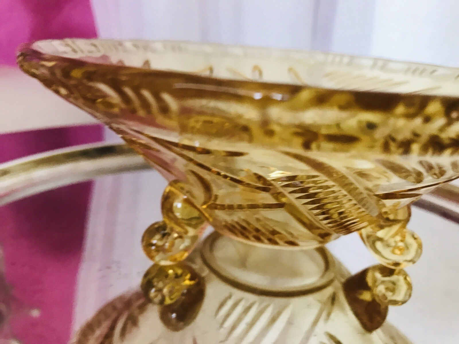 Antik gelb Art Déco Schale Pressglas Glasschale 3füßig So Schön!