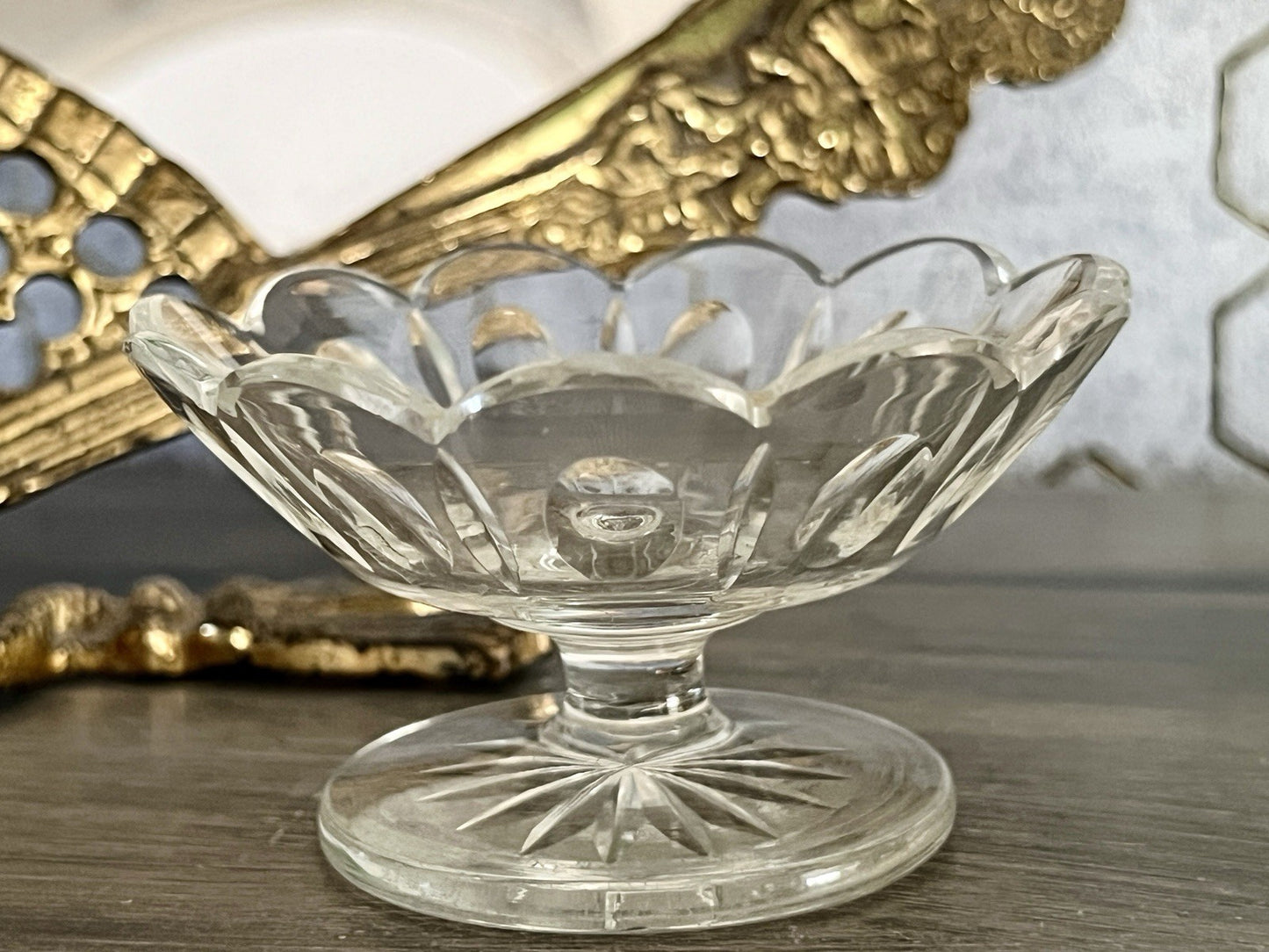 Antik Biedermeier kleine Fußschale Schale Glasschale um 1850 Oliven
