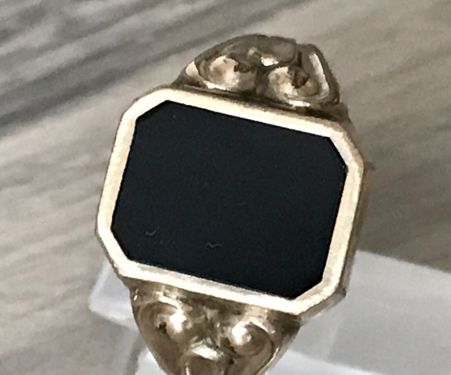 Antik vergoldeter Jugendstil RING Siegelring schwarzer Onyx Silber Gr.59 60