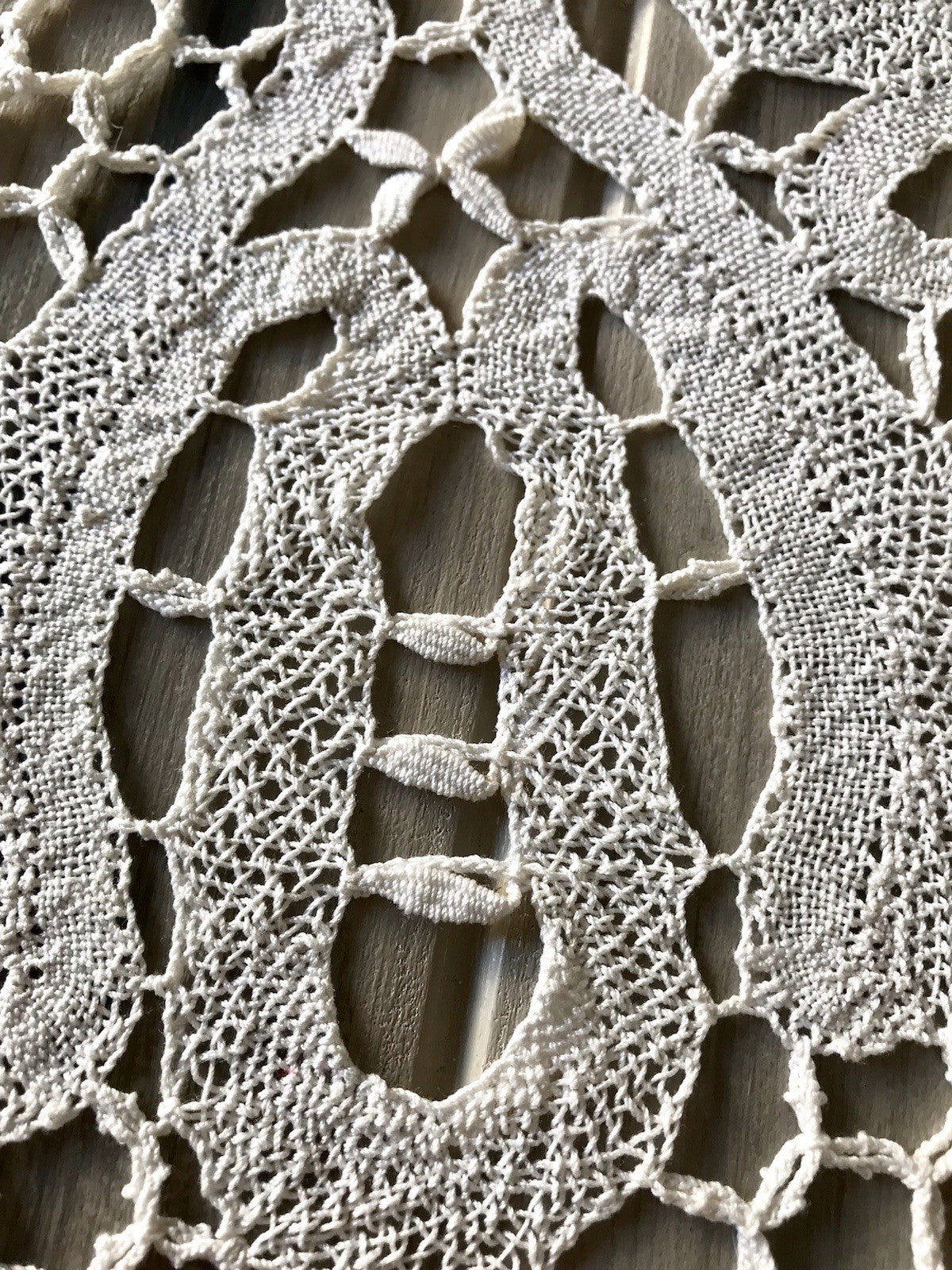 Antik Filetspitze Tischdecke beige Baumwolle Klöppel Spitze Landhaus Erscheinung
