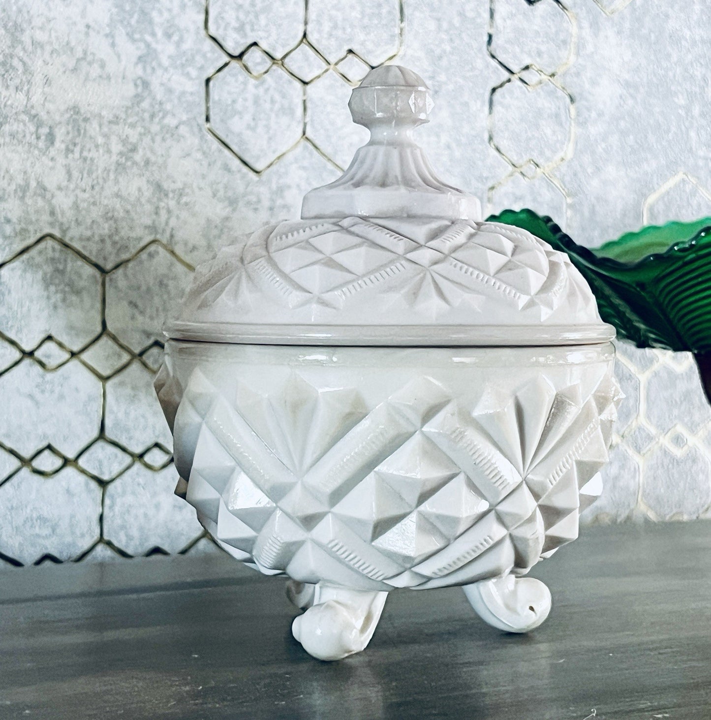 Antik Jugendstil Glasdose Dose Opalglas Deckeldose Pressglas SCHÖN Opalin