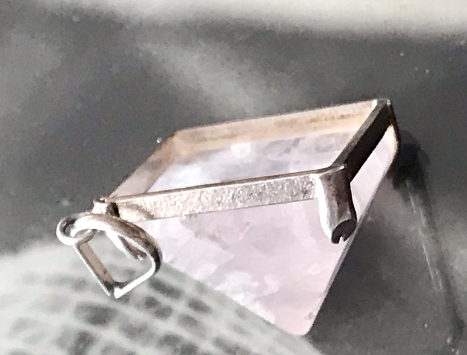 Anhänger Silber Halskette Anhänger Rosenquarz Pyramide Herzaktivierer