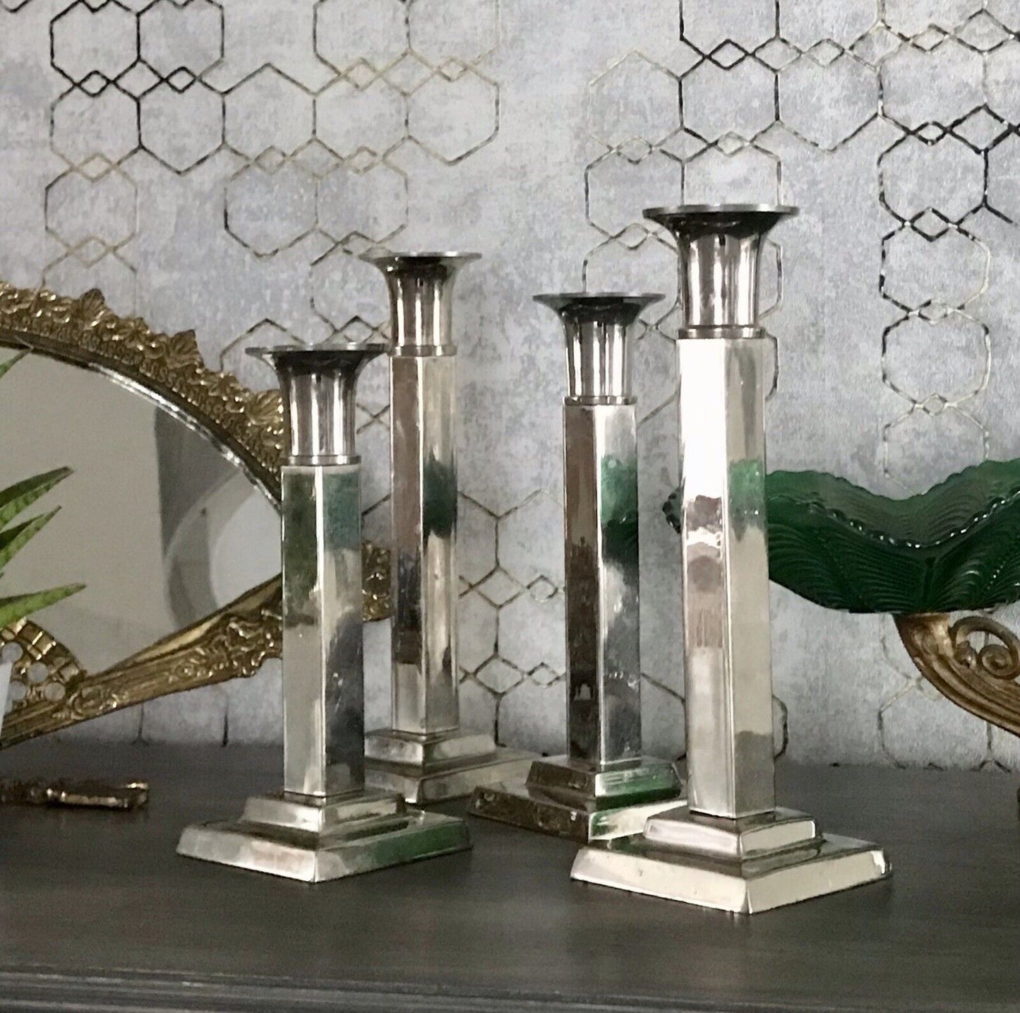 4 Kerzenleuchter Kerzenständer Leuchter Art Déco Stil versilbert? kantig