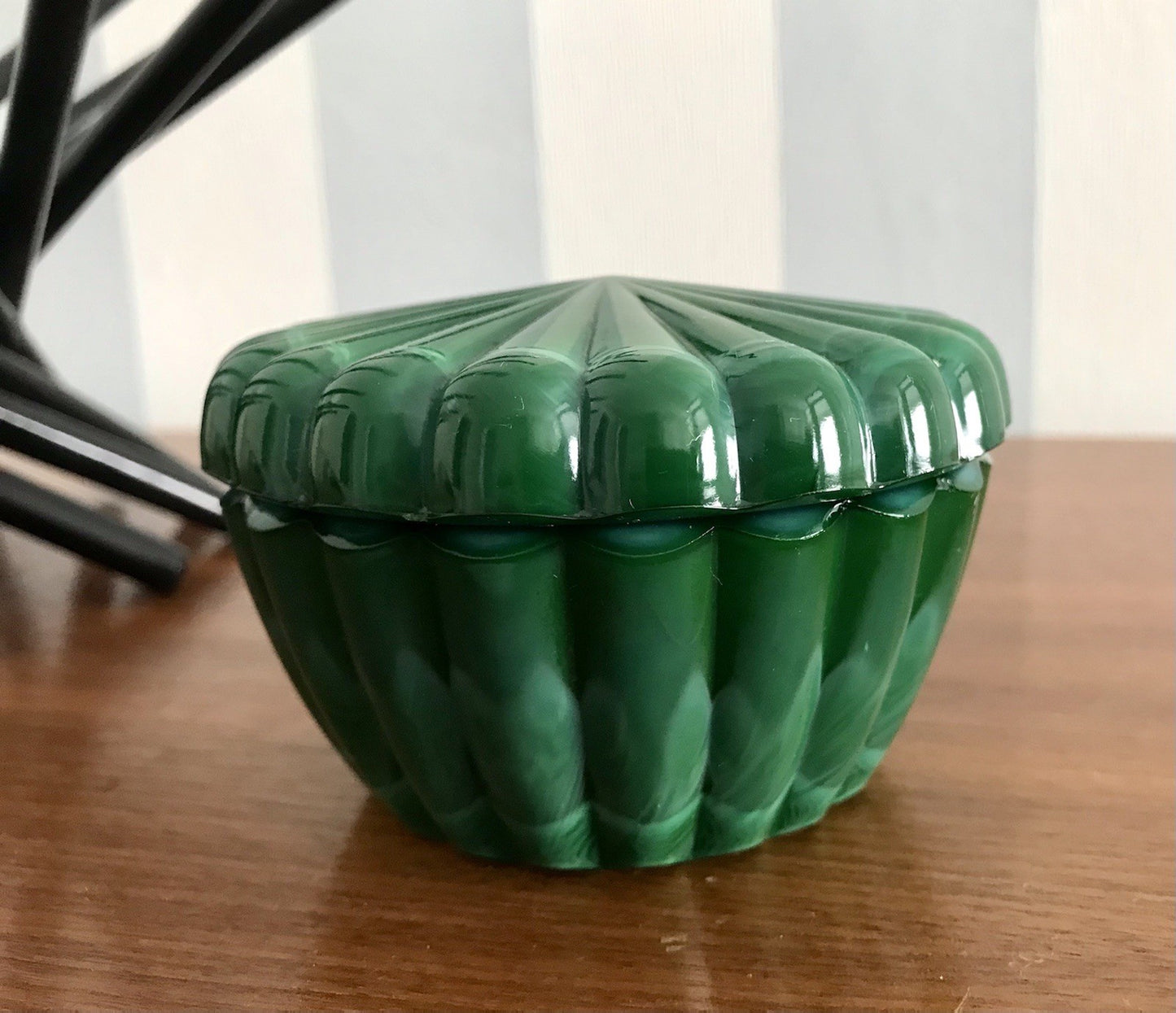 Antik Art Déco Glas Glasdose Deckeldose Glas Malachitglas Böhmen