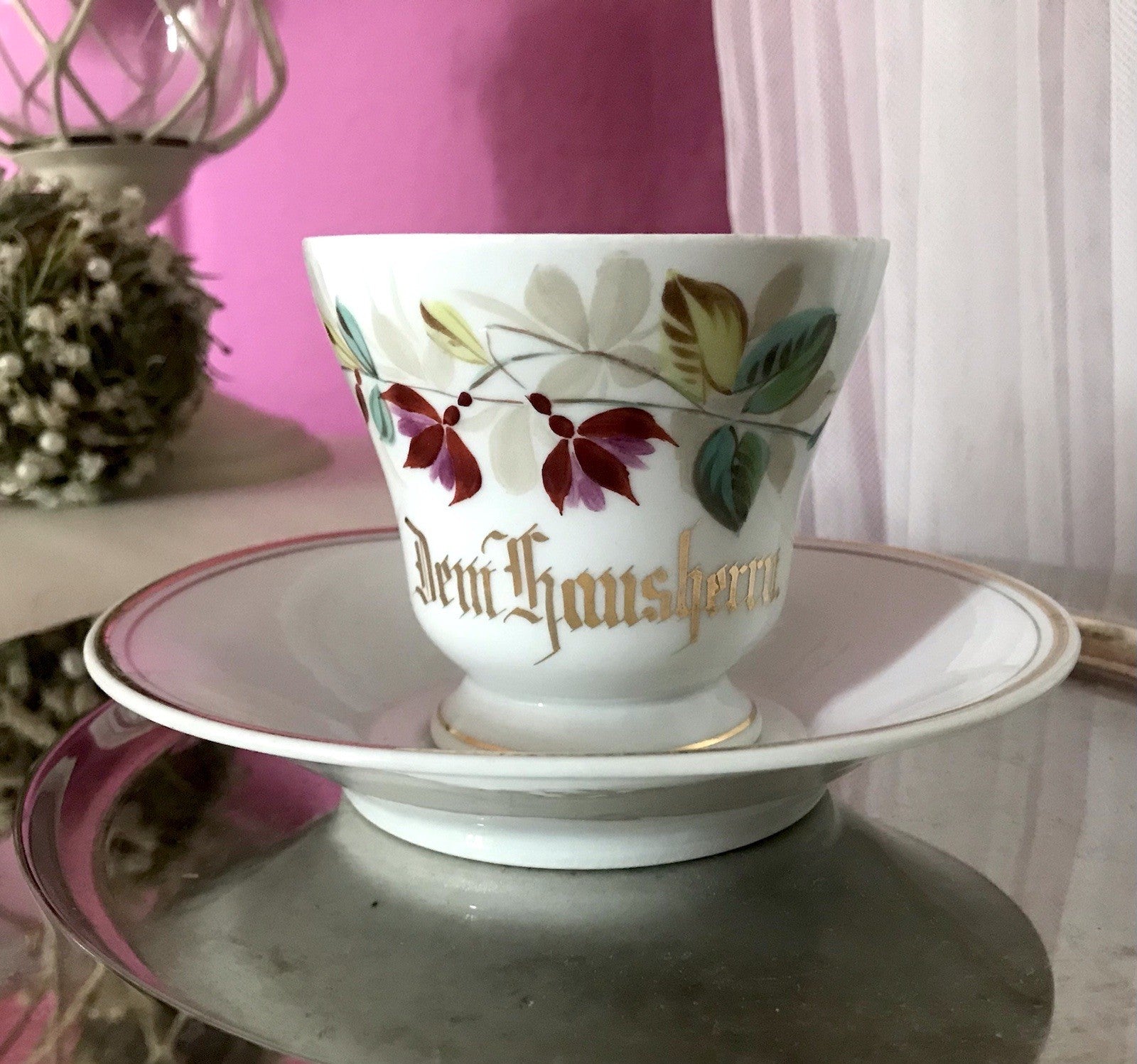 Antik Porzellan Andenken Becher Gedeck Sammeltasse Tasse „Dem Hausherrn“