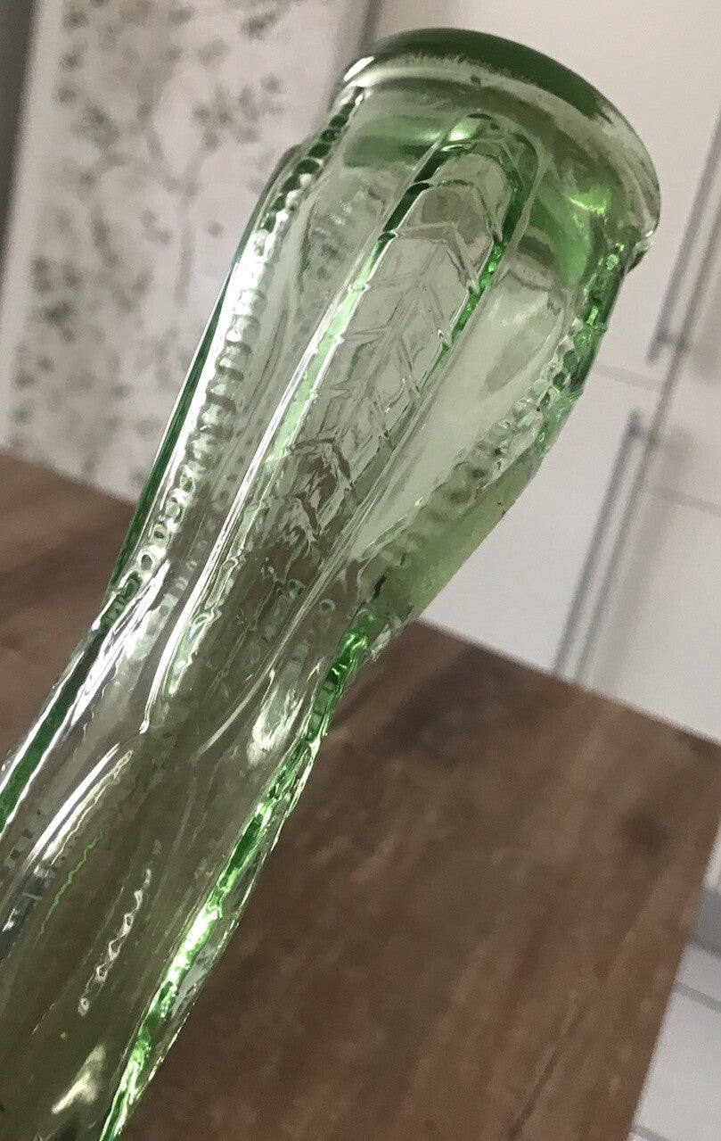 Antik? alt Vintage Flasche Glas grün Getränkflasche