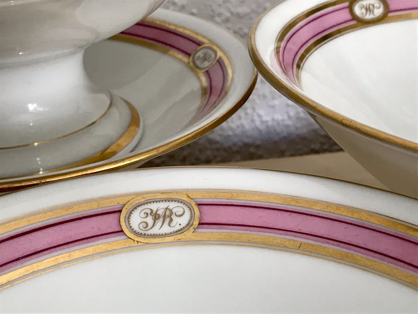 Antik Biedermeier Porzellan 1 Schiffchen Schale  ~1845 Ligatur Monogramm JR