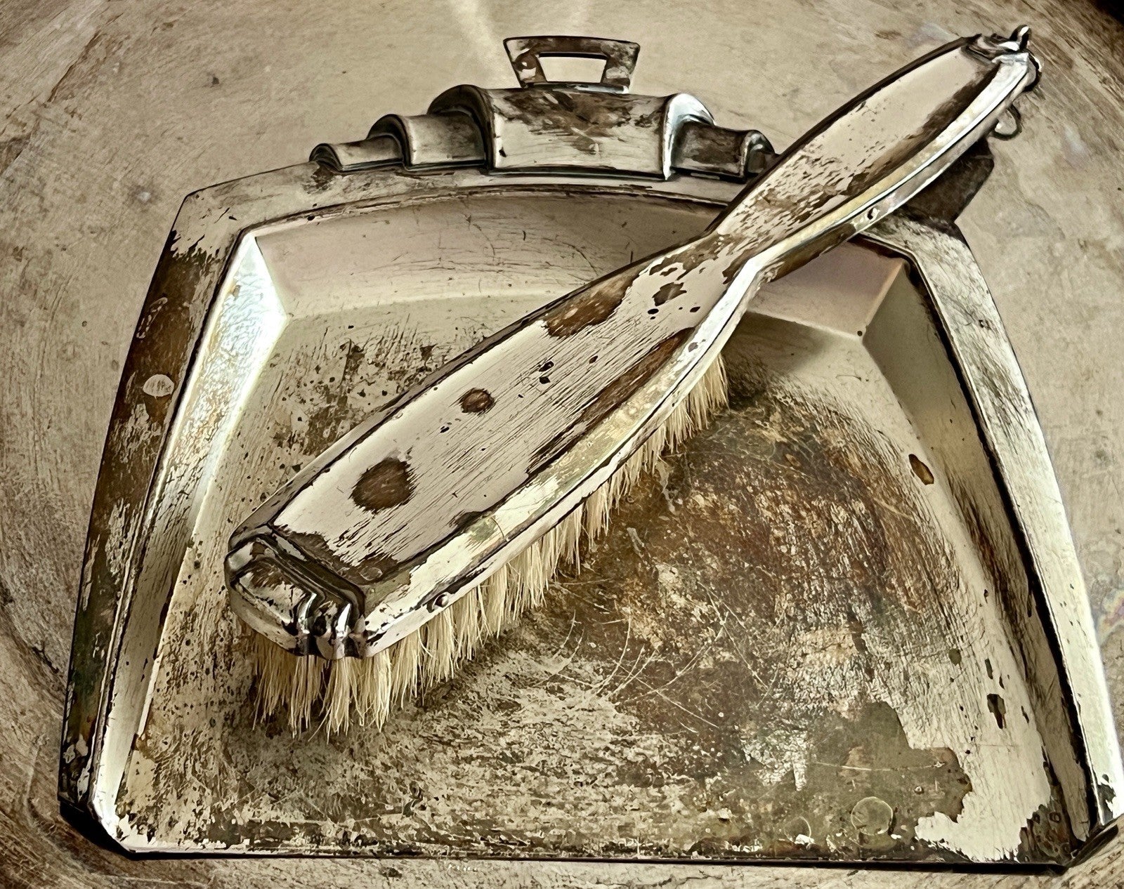 Antik Art Deco Tisch Kehrset Kehrgarnitur Krümmelkehrer versilbert Bauhaus