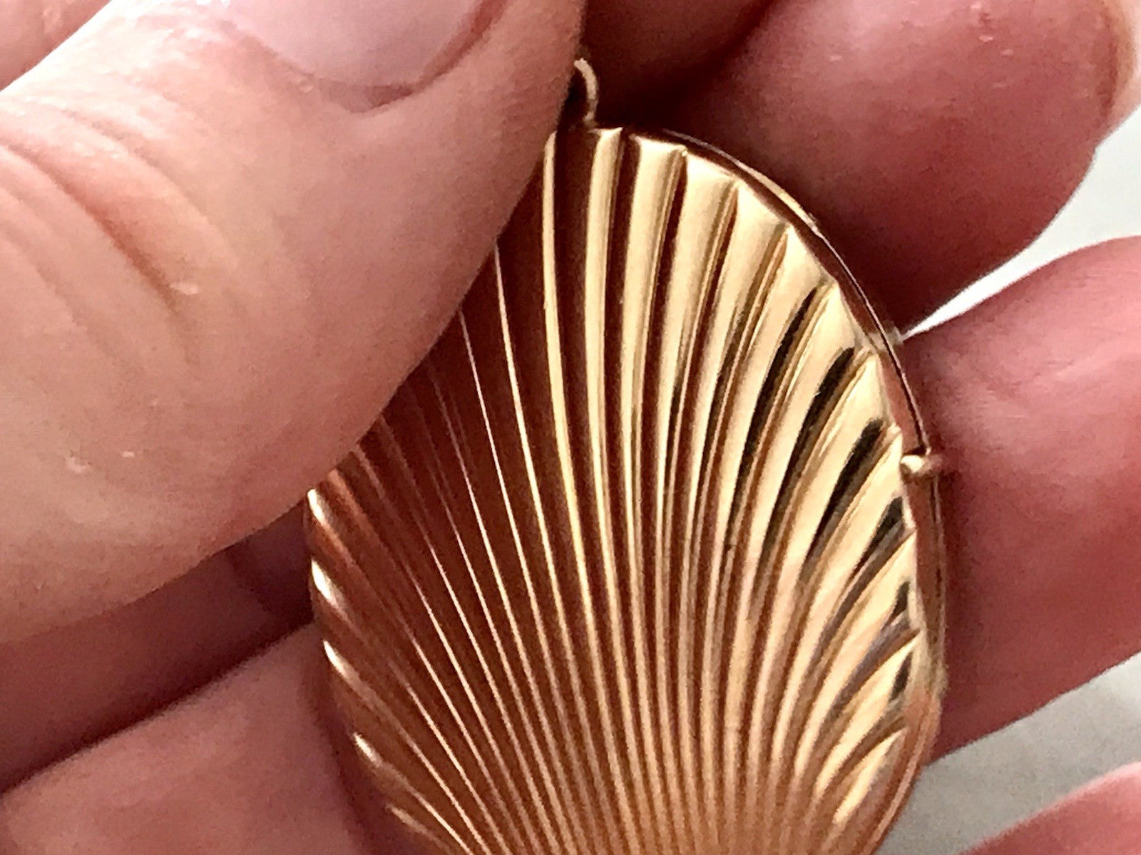 Vintage Kettenanhänger Anhänger Foto Medaillon Muschel Amerikan Double vergoldet