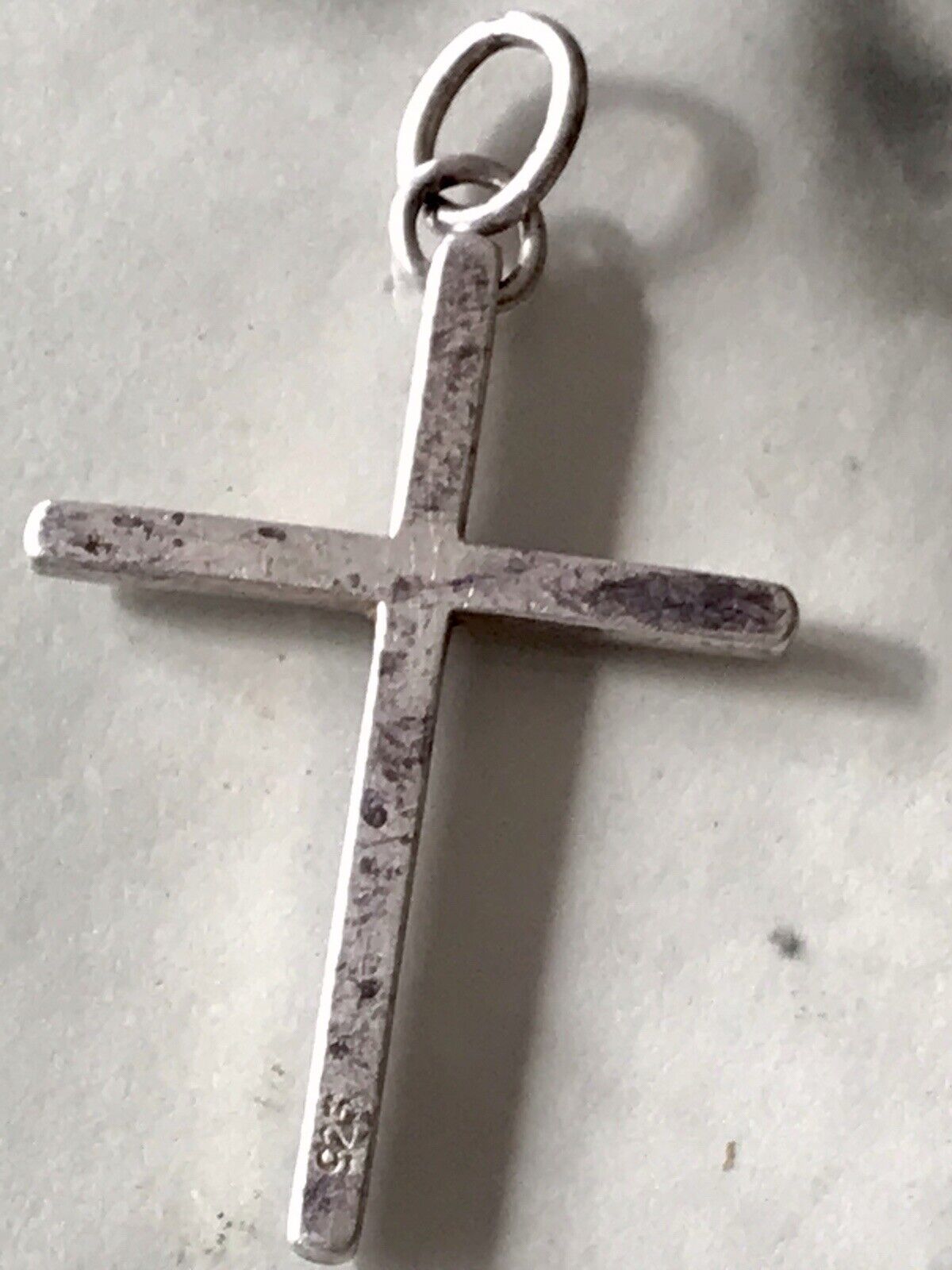 schöne Form 925 Silber Kreuz Anhänger Kettenanhänger mit farblosen Steinen