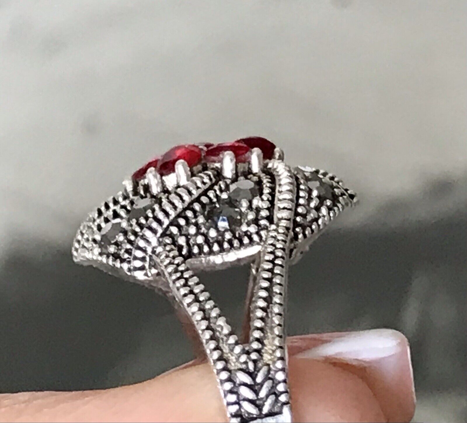 Alt antikisiert Damen Ring Silber 925 SUPER rote Steine Markasite Gr.55