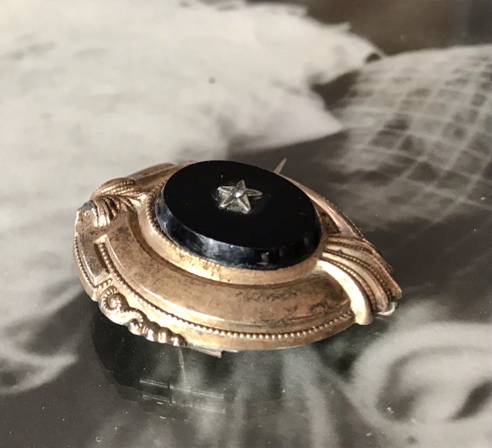 Antik Brosche Walzgold auf Silber gold Anhänger? Schaumgold Doublè Onyx