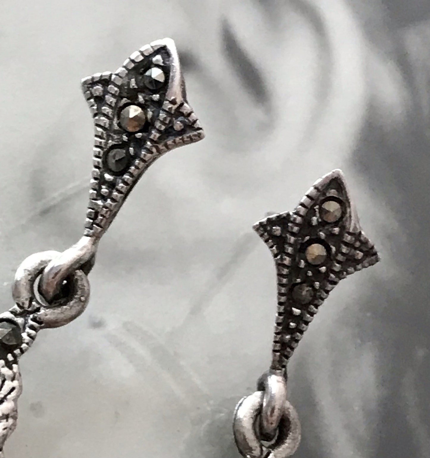 Antik Art Déco Wundervoll Ohrhänger Ohrringe DAMEN Silber 925 Onyx Markasite