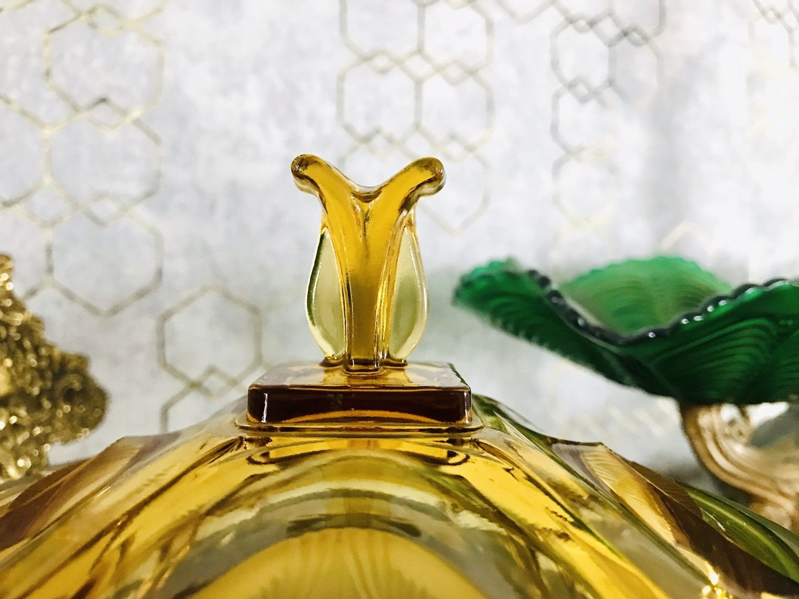 Antik Art Déco Dose Glasdose Pressglas Bernstein Gelb Amber