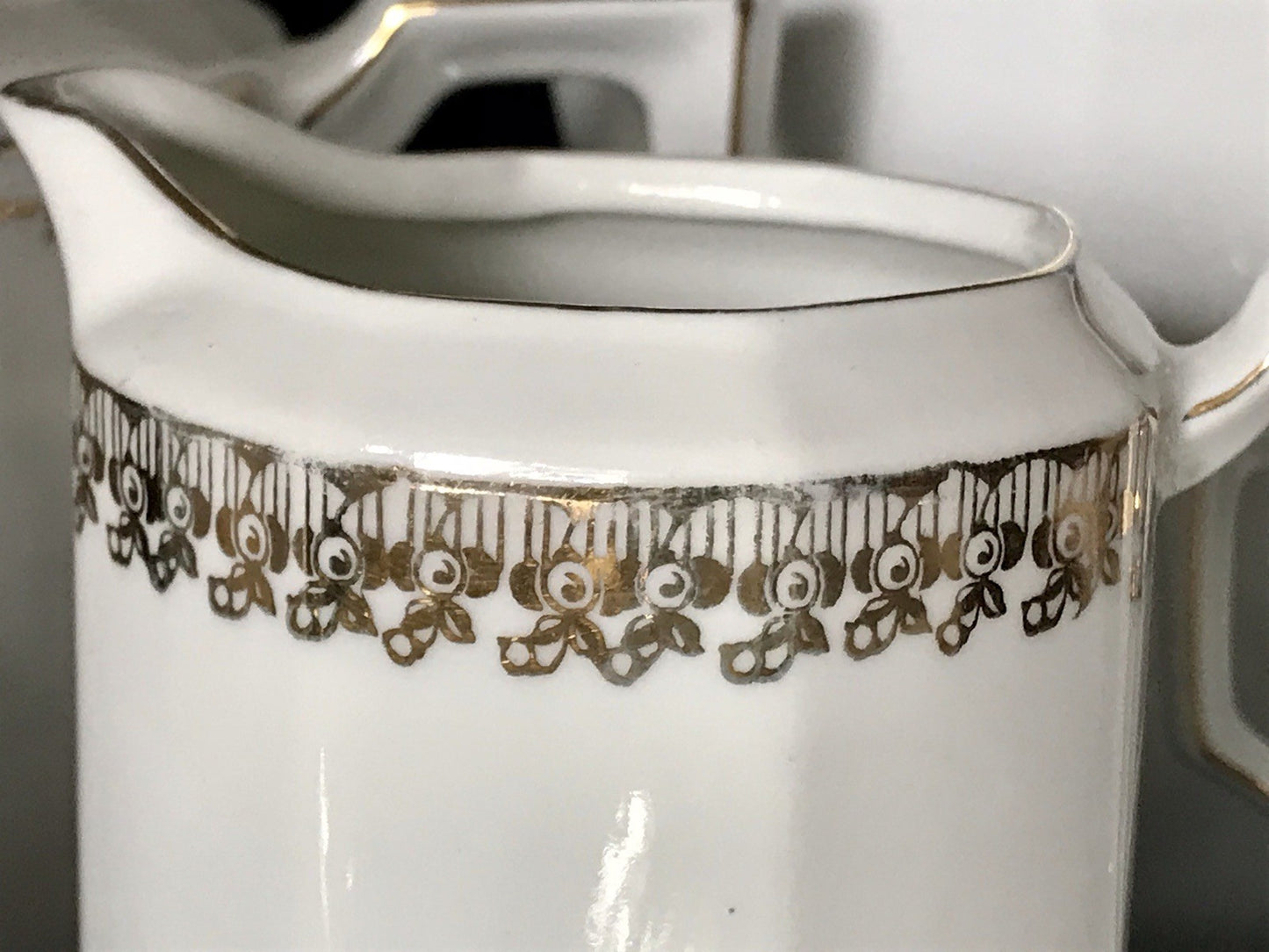 Antik Art Déco Porzellan 11 Personen Kaffeeservice EDEL Goldrand Golddekor