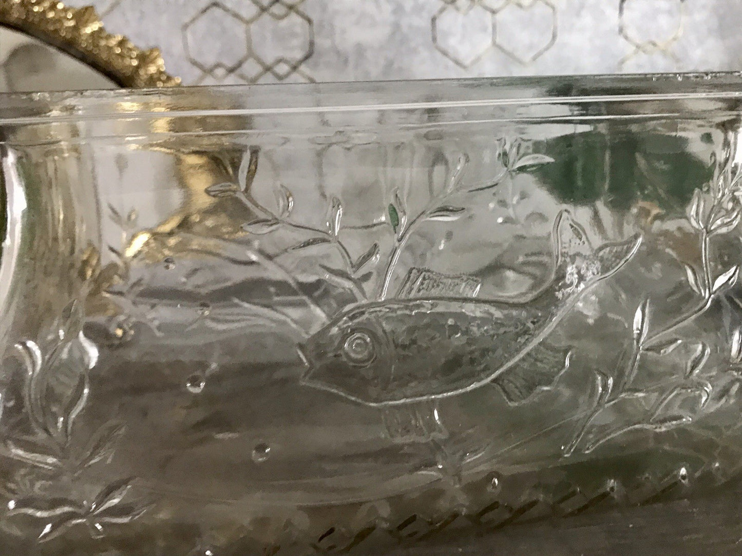 Antik Art Déco Deckeldose Dose Glasdose Pressglas Haribo Lakritze Fischmuster