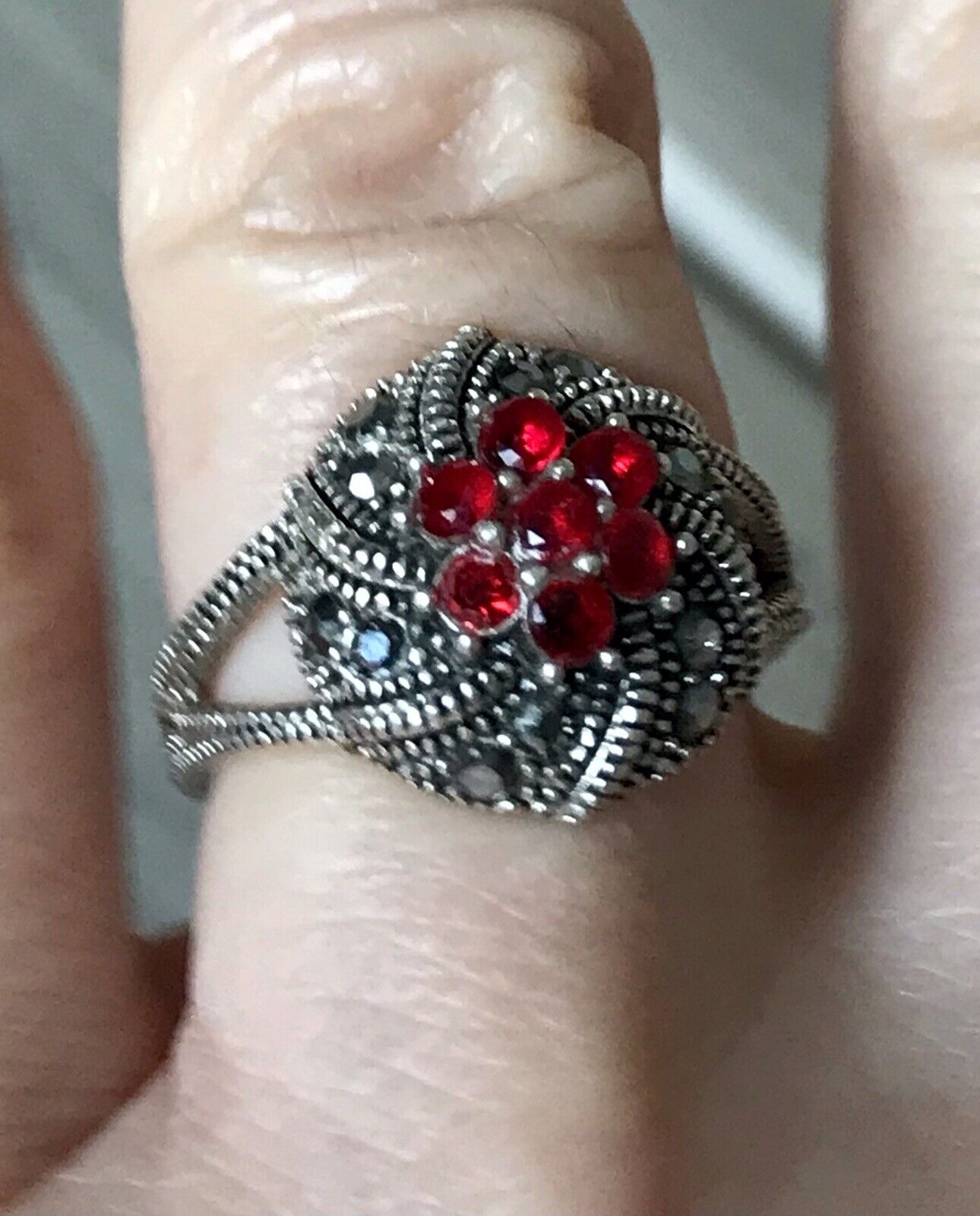 Alt antikisiert Damen Ring Silber 925 SUPER rote Steine Markasite Gr.55