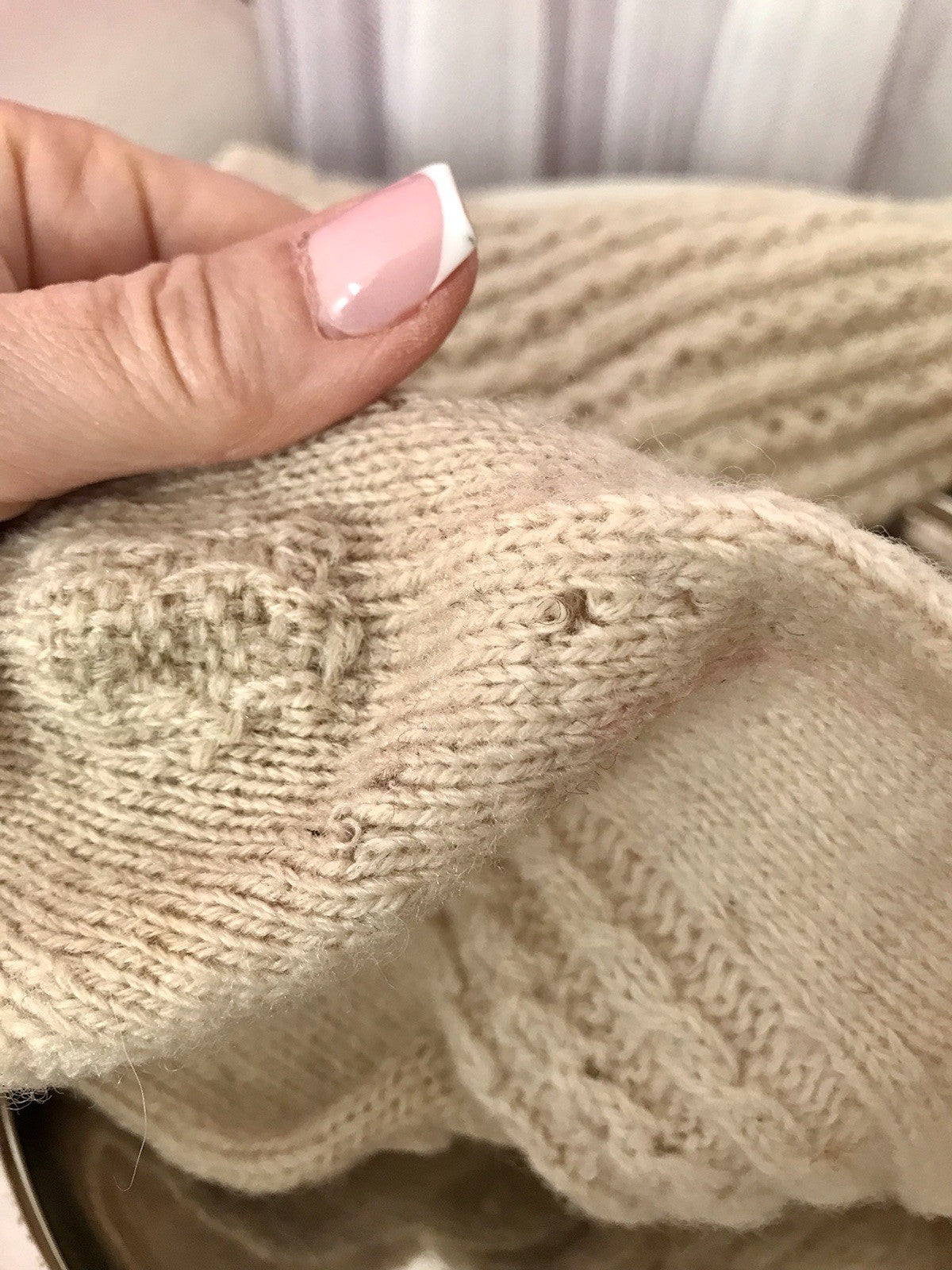 Antik Strümpfe Overkneestrümpfe Schaf-Wolle beige Trachten?
