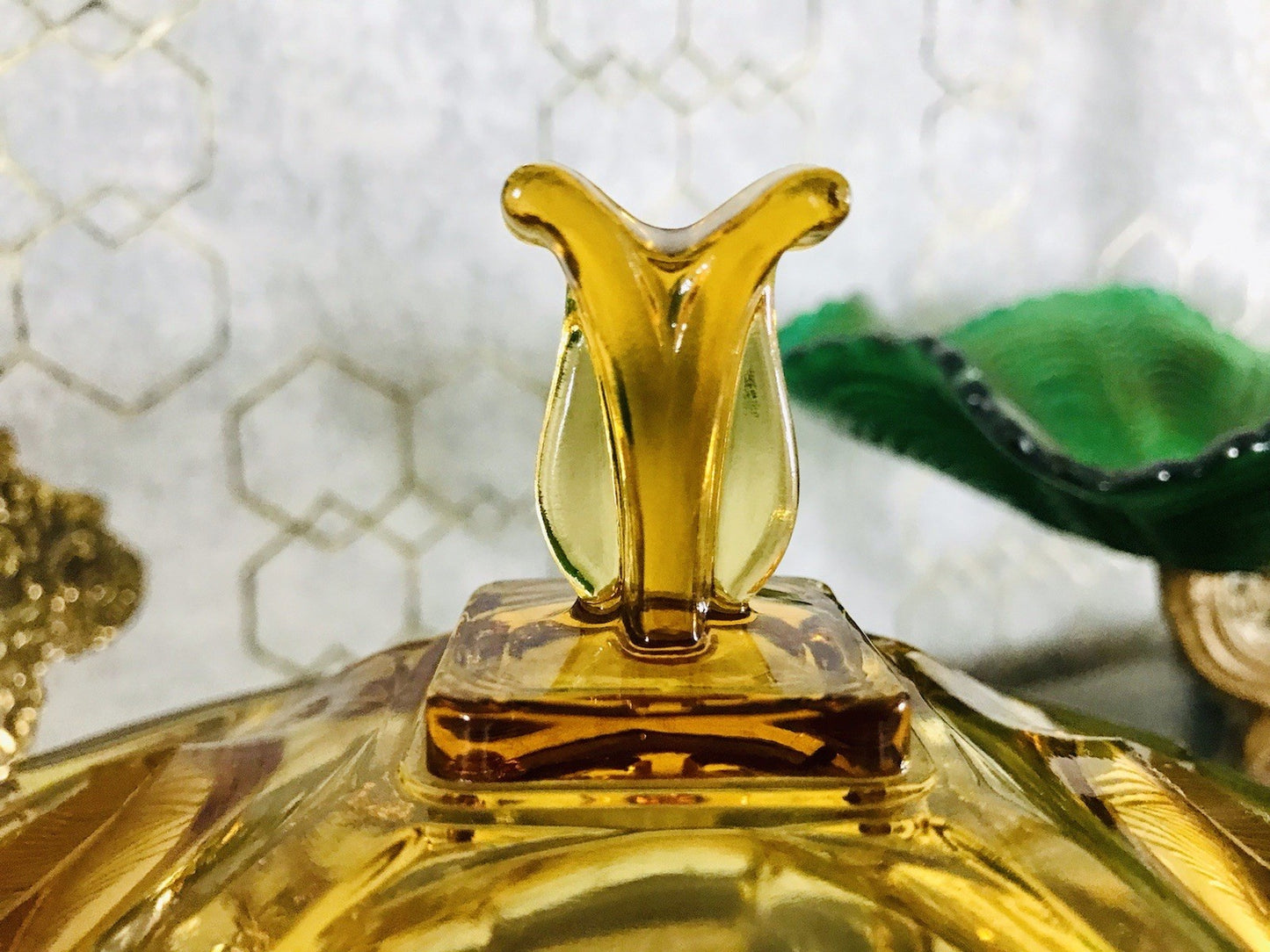 Antik Art Déco Dose Glasdose Pressglas Bernstein Gelb Amber