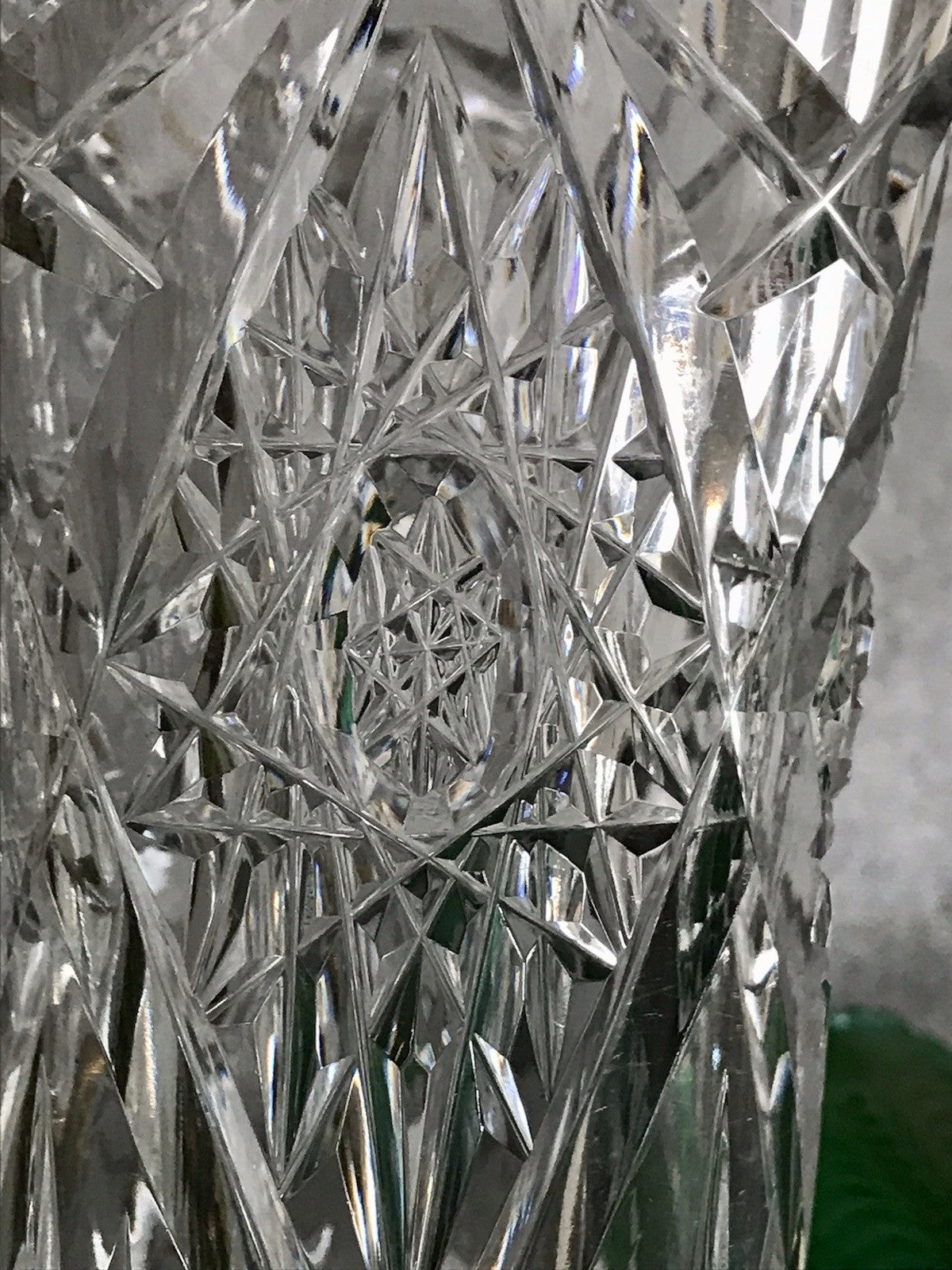 Alt Vintage Vase Glasvase Kristallglas Bleikristall geschliffen in Art Déco Stil