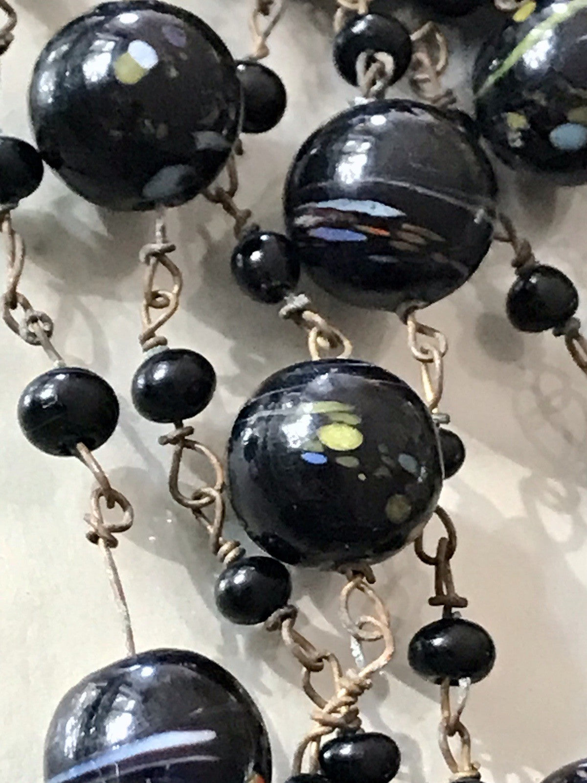 Alt antik? Vintage lange Halskette Kette schwarze Murano Perlen Sehr Schön