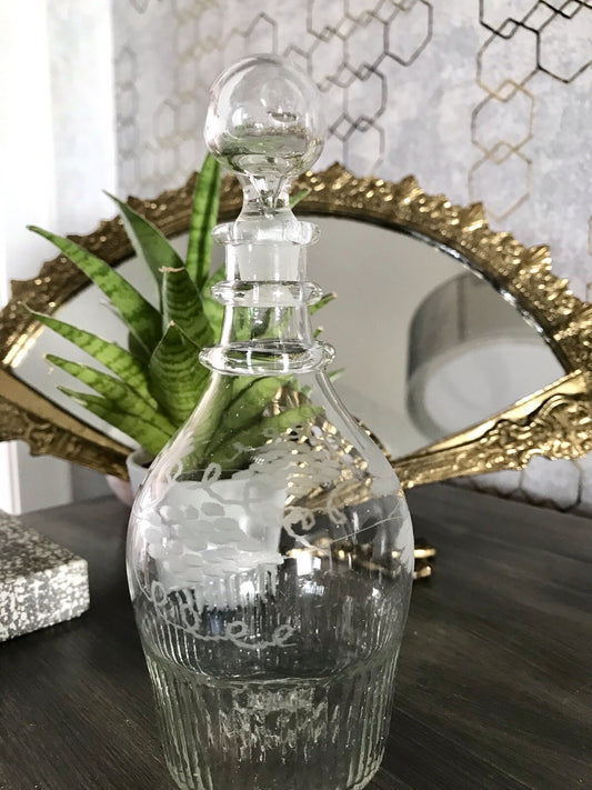 Antik Biedermeier kleine Karaffe Weinkaraffe Dekanter Glas graviert