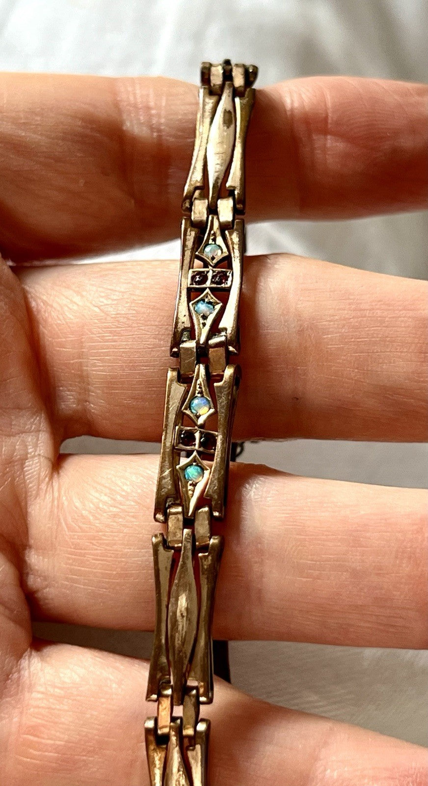 Antik Jugendstil -1900 Glieder- Armband opalisierende Steine vergoldet