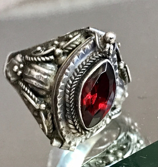 Vintage Edel Granatstein?  DAMEN Giftring RING Silber 925 Gr.57