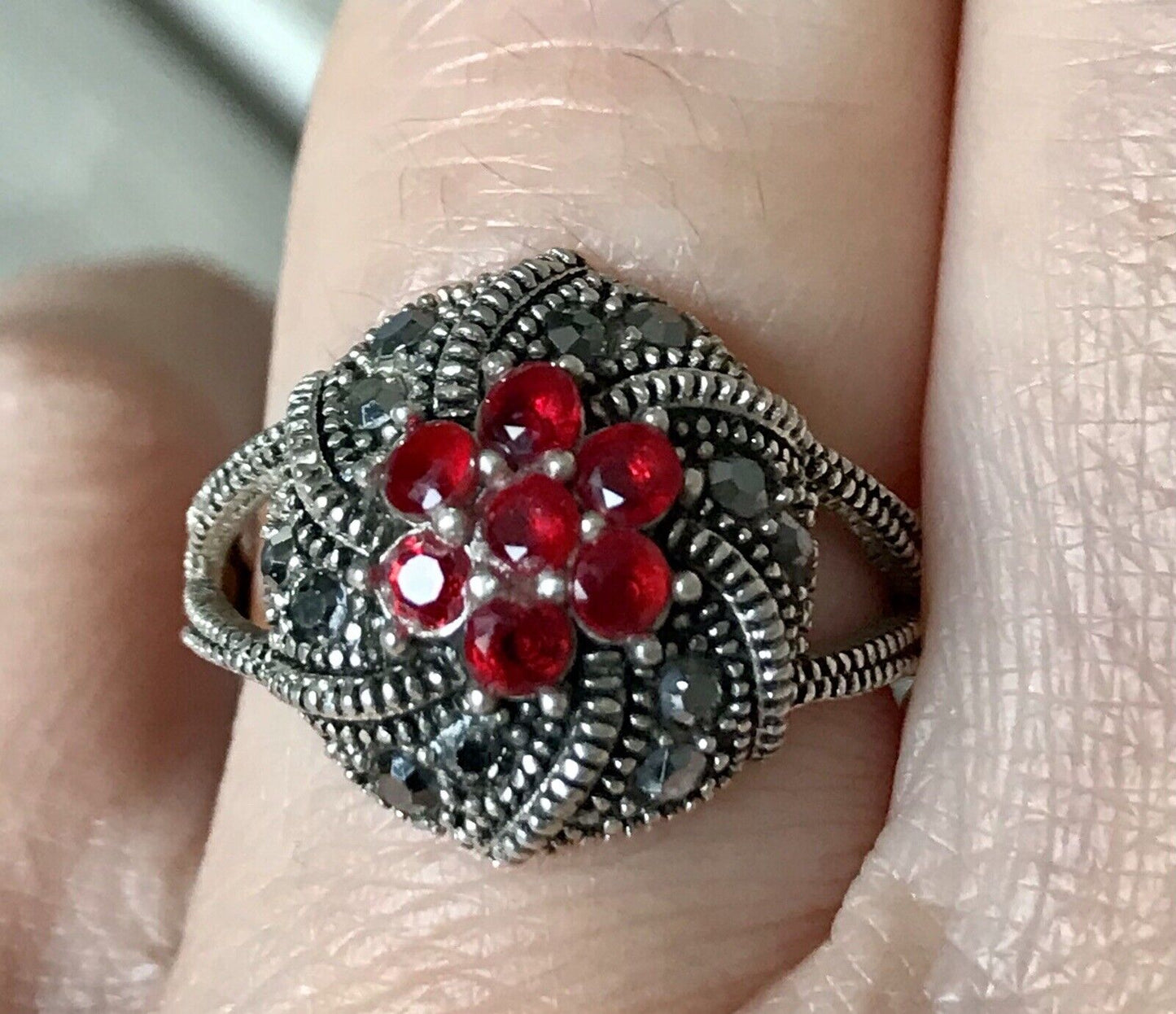 Alt antikisiert Damen Ring Silber 925 SUPER rote Steine Markasite Gr.55