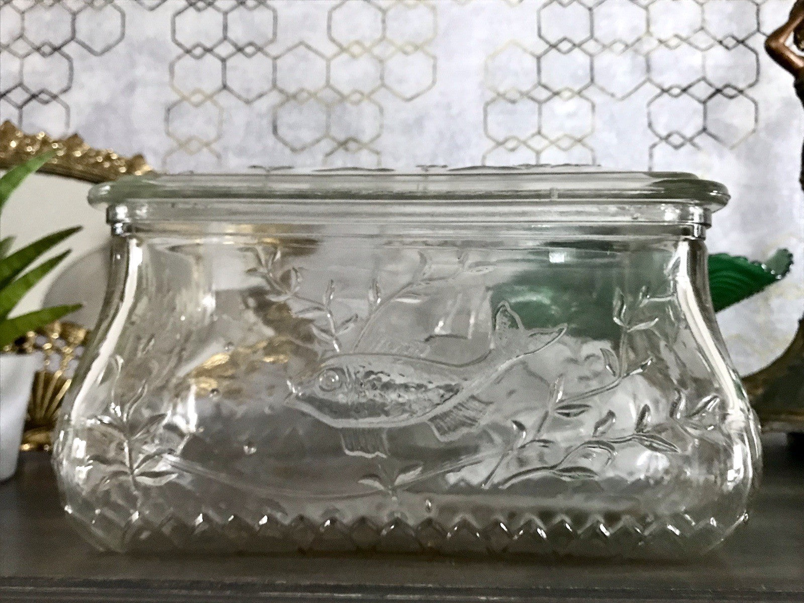 Antik Art Déco Deckeldose Dose Glasdose Pressglas Haribo Lakritze Fischmuster