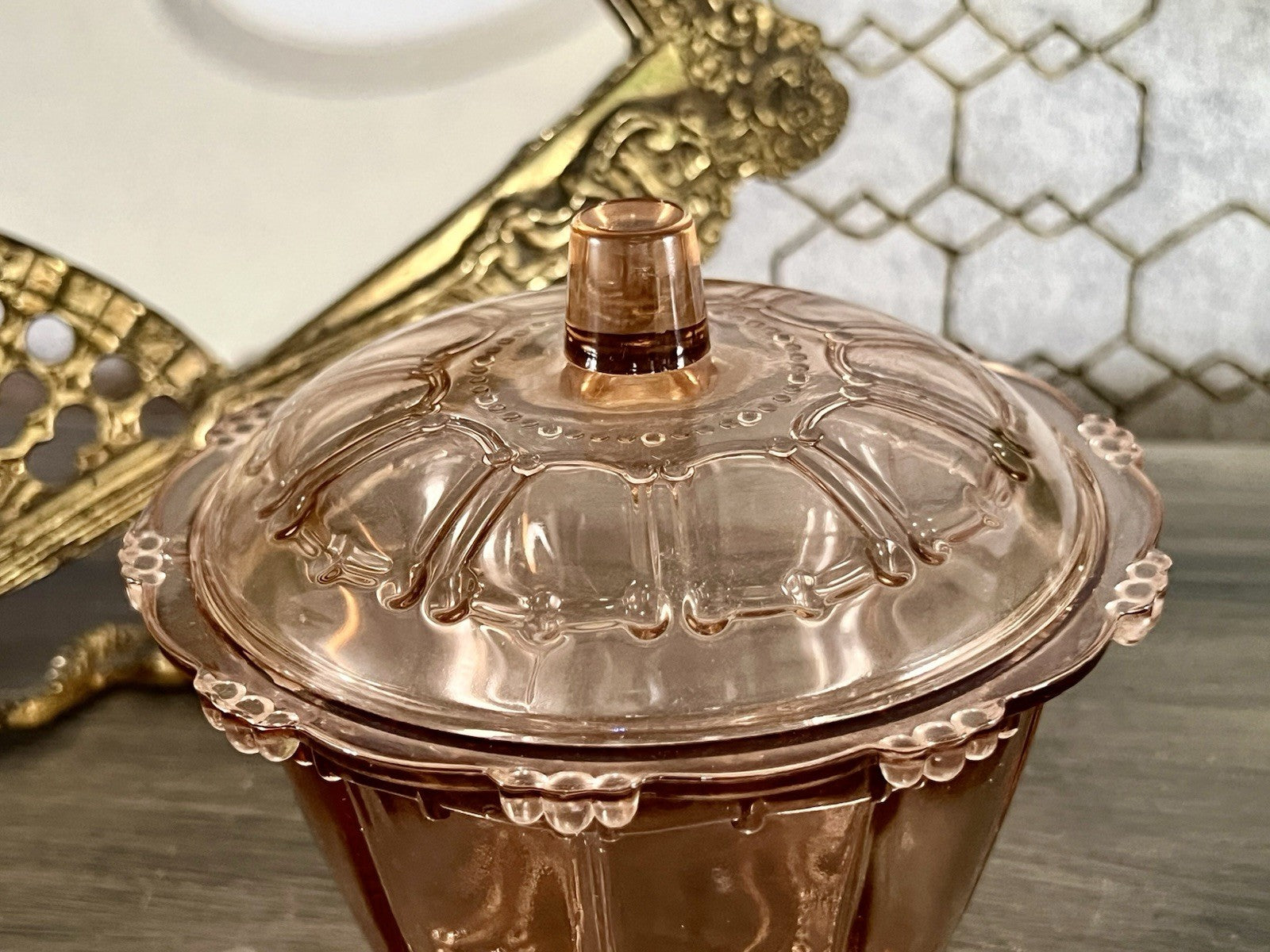 Art Déco Stil Dose Deckeldose Rosalin Rosa Pressglas