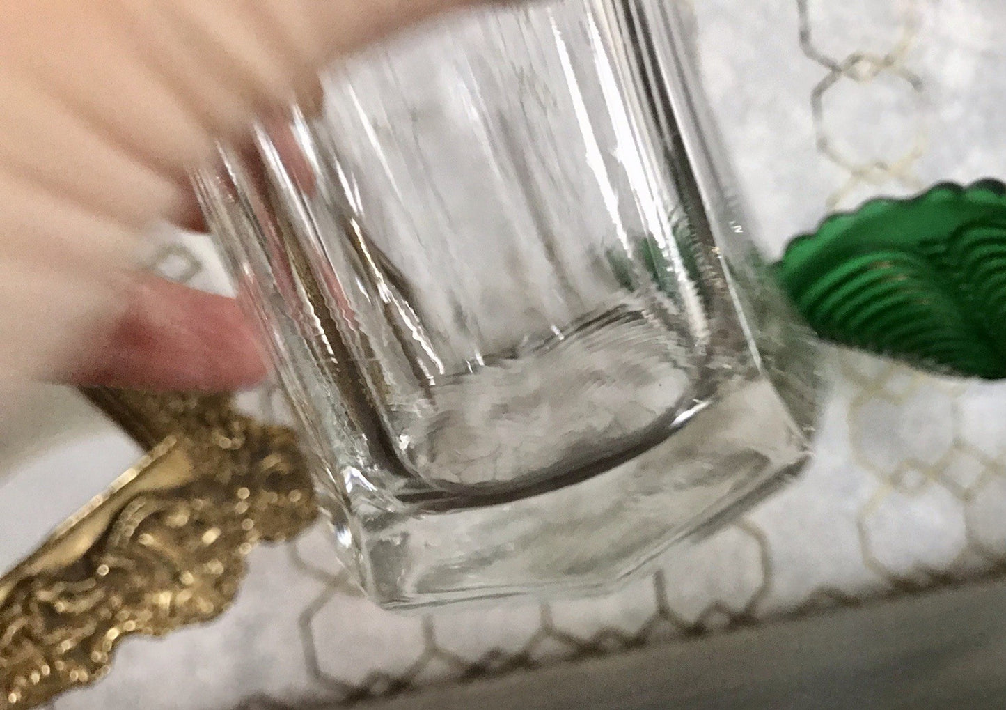 Antik Pressglas Sahnegießer Kännchen Chippendale