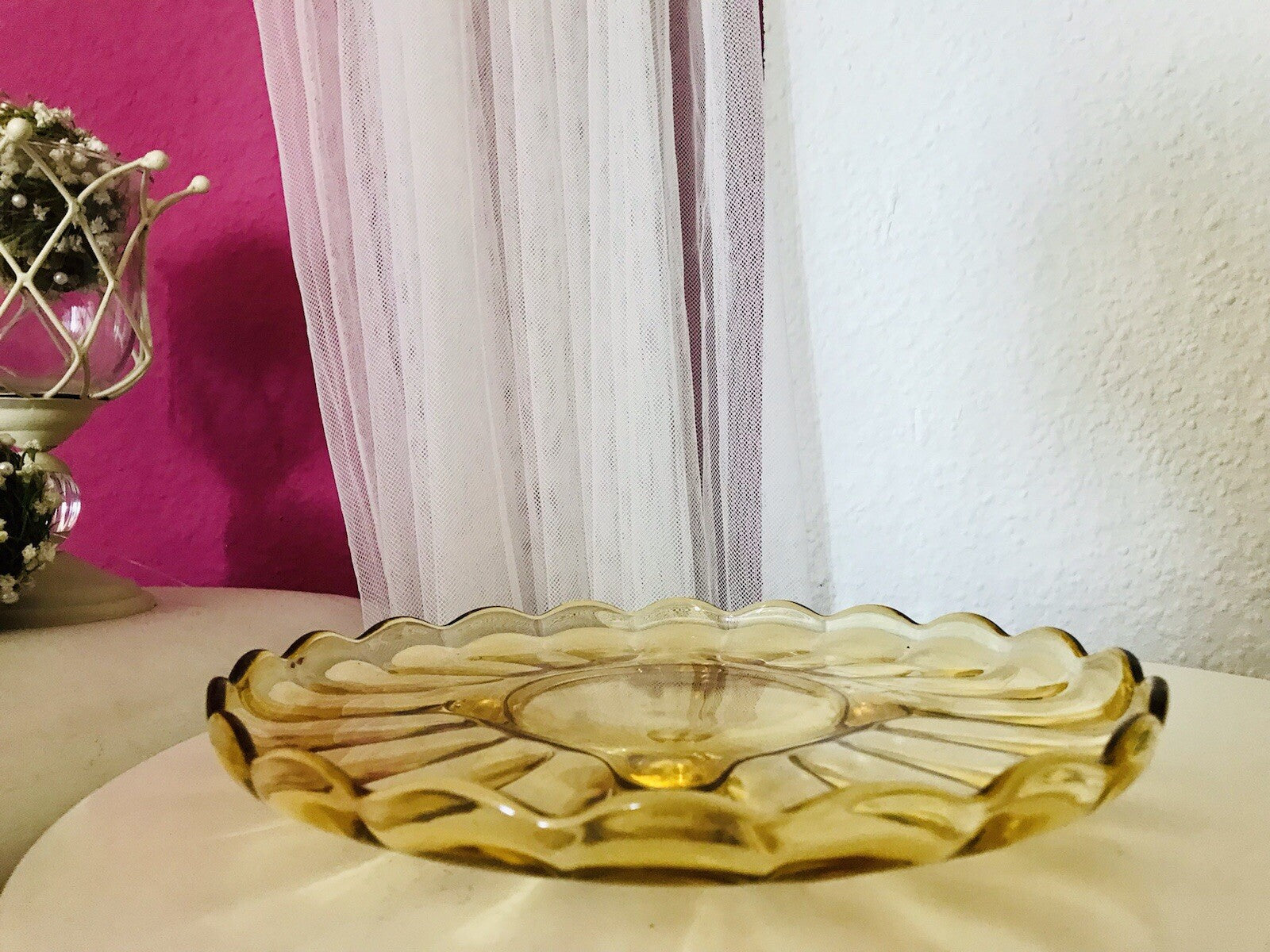 Antik Tortenplatte Kuchenplatte Glas gelb 4Füssig Art Déco Pressglas