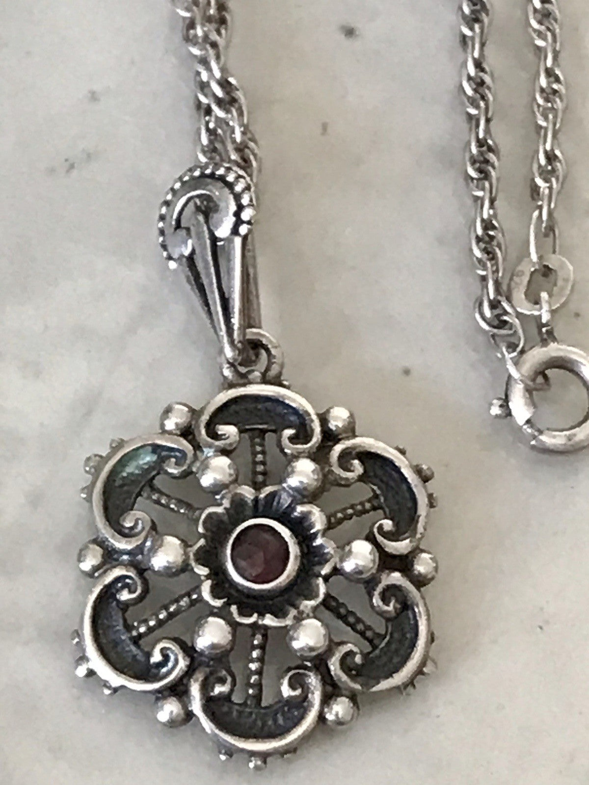 Antik ? Vintage Edel Halskette 925 Anhänger Kettenanhänger Silber 835 Rubin?
