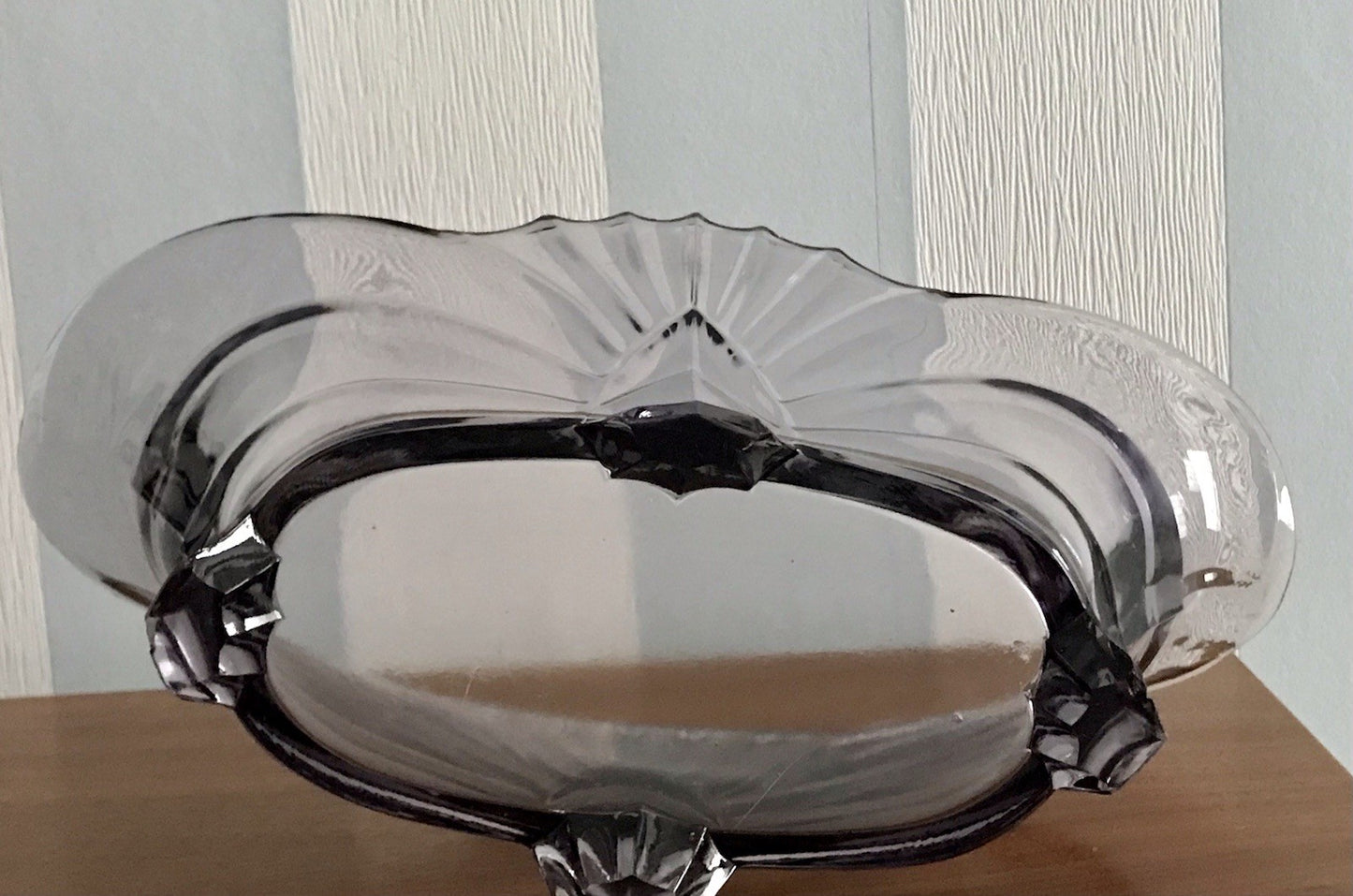 Antik Art Déco lila Pressglas Schale Glas Brockwitz Fruchtschale 1941 Jardiniere