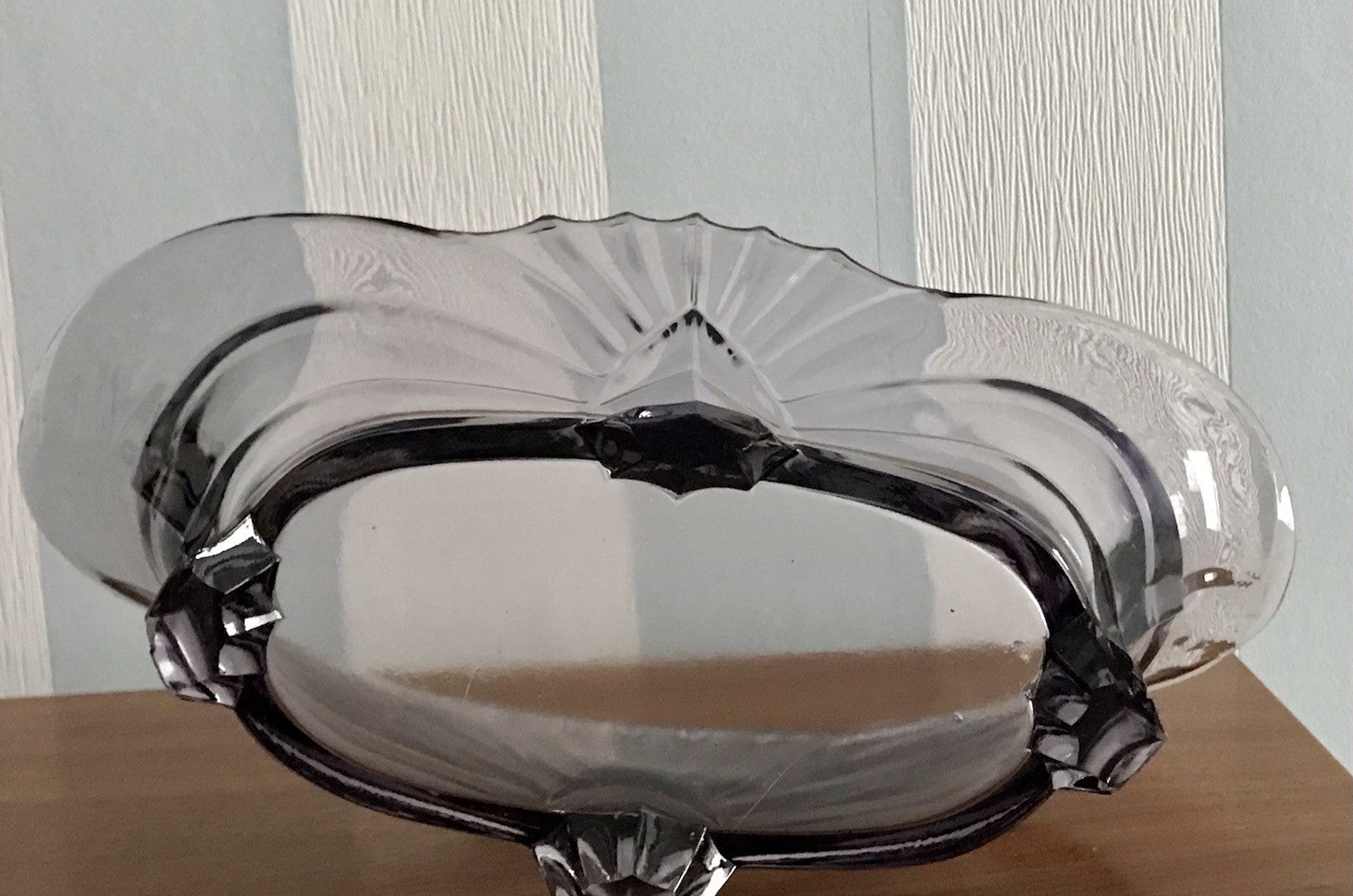 Antik Art Déco lila Pressglas Schale Glas Brockwitz Fruchtschale 1941 Jardiniere